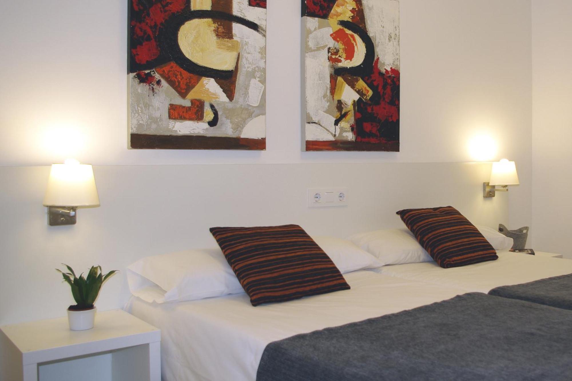 Apartment 08028 *