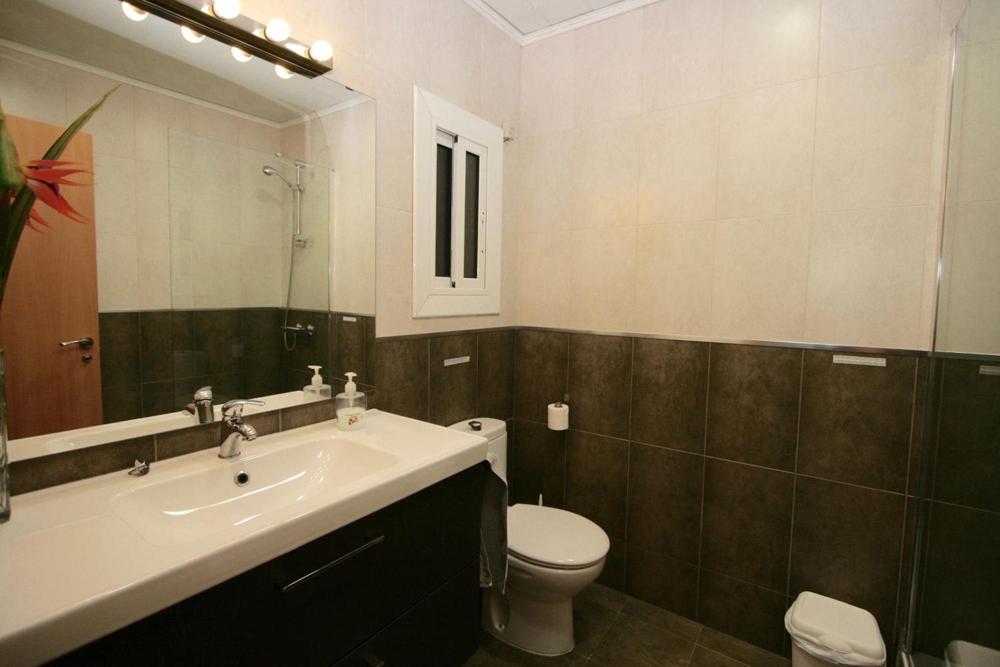 Apartamento Aparteasy - Plaza España Deluxe