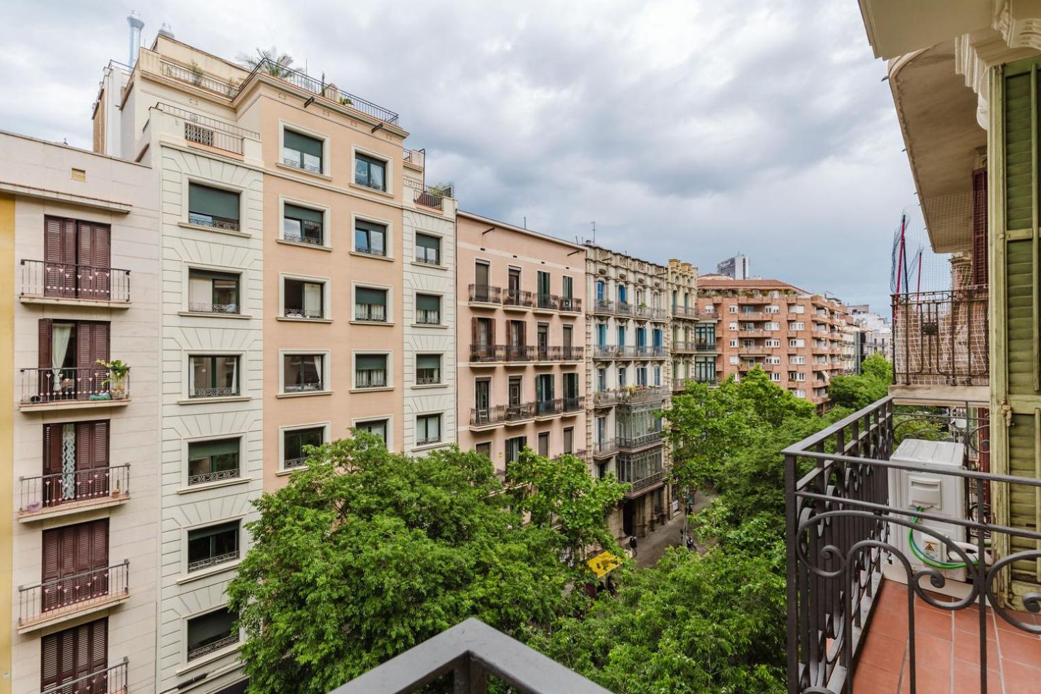 Blueground Antiga Esq De Leixample Balcony Bcn-136 *