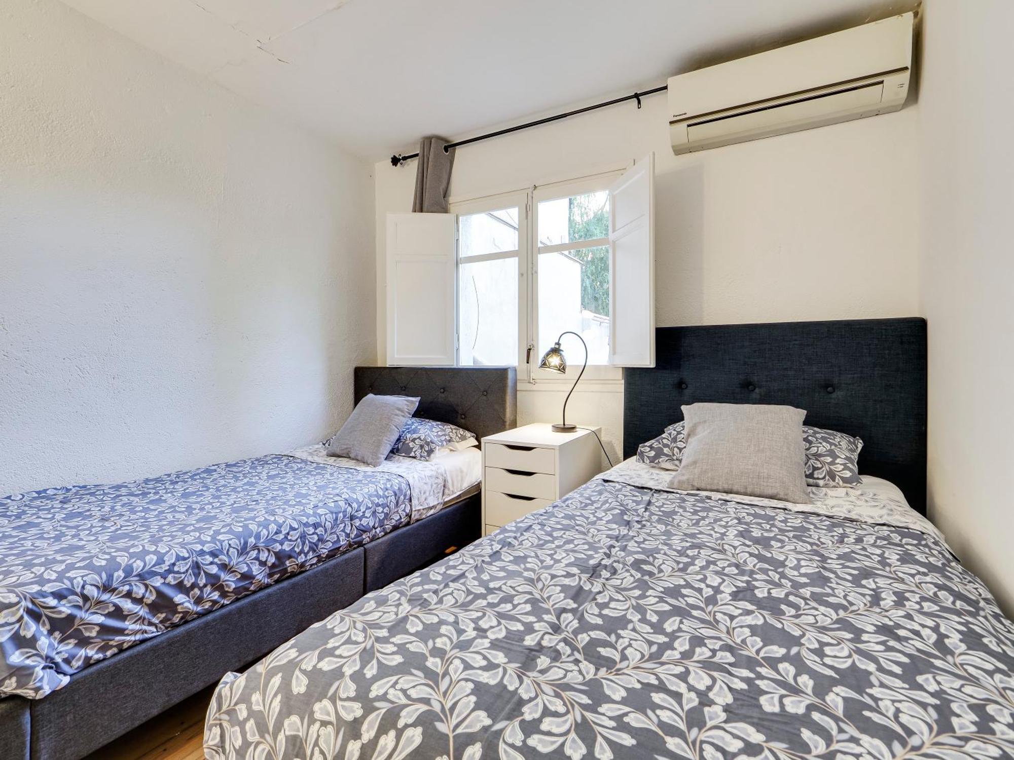 Bonita Casa En Parc Guell Сasa de vacaciones Barcelona