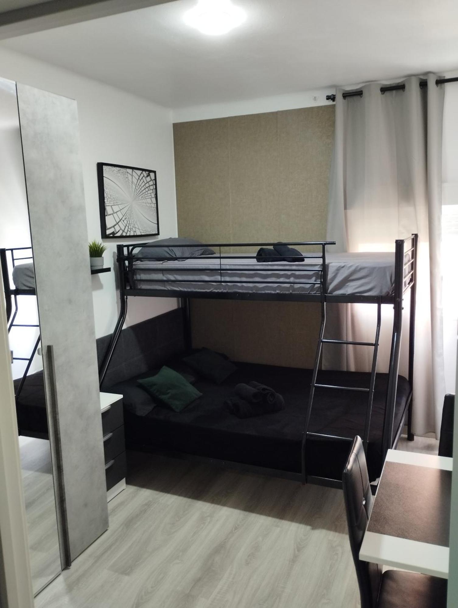 Hostal Vilapicina Barcelona
