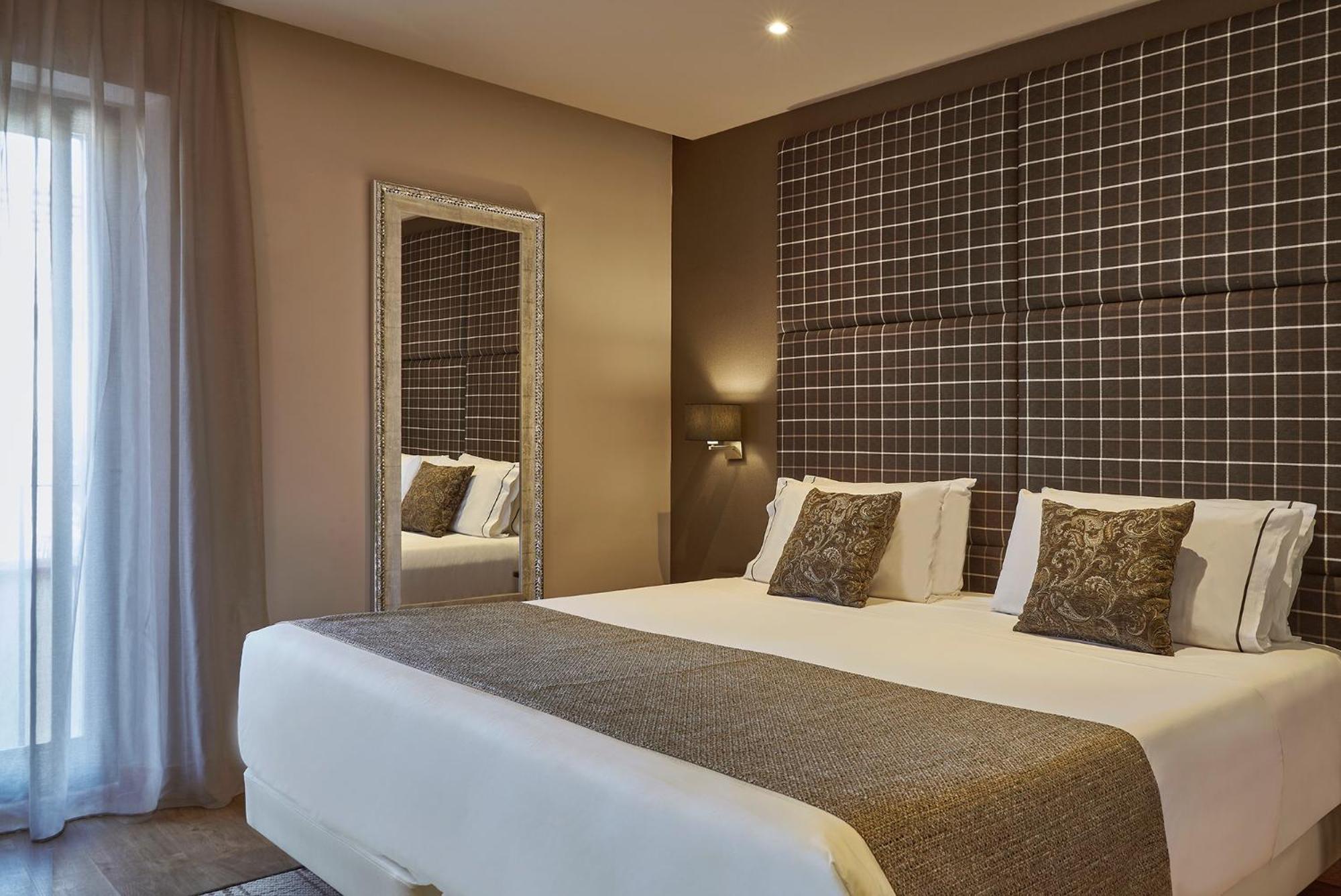 Hesperia Barri Gotic 3*