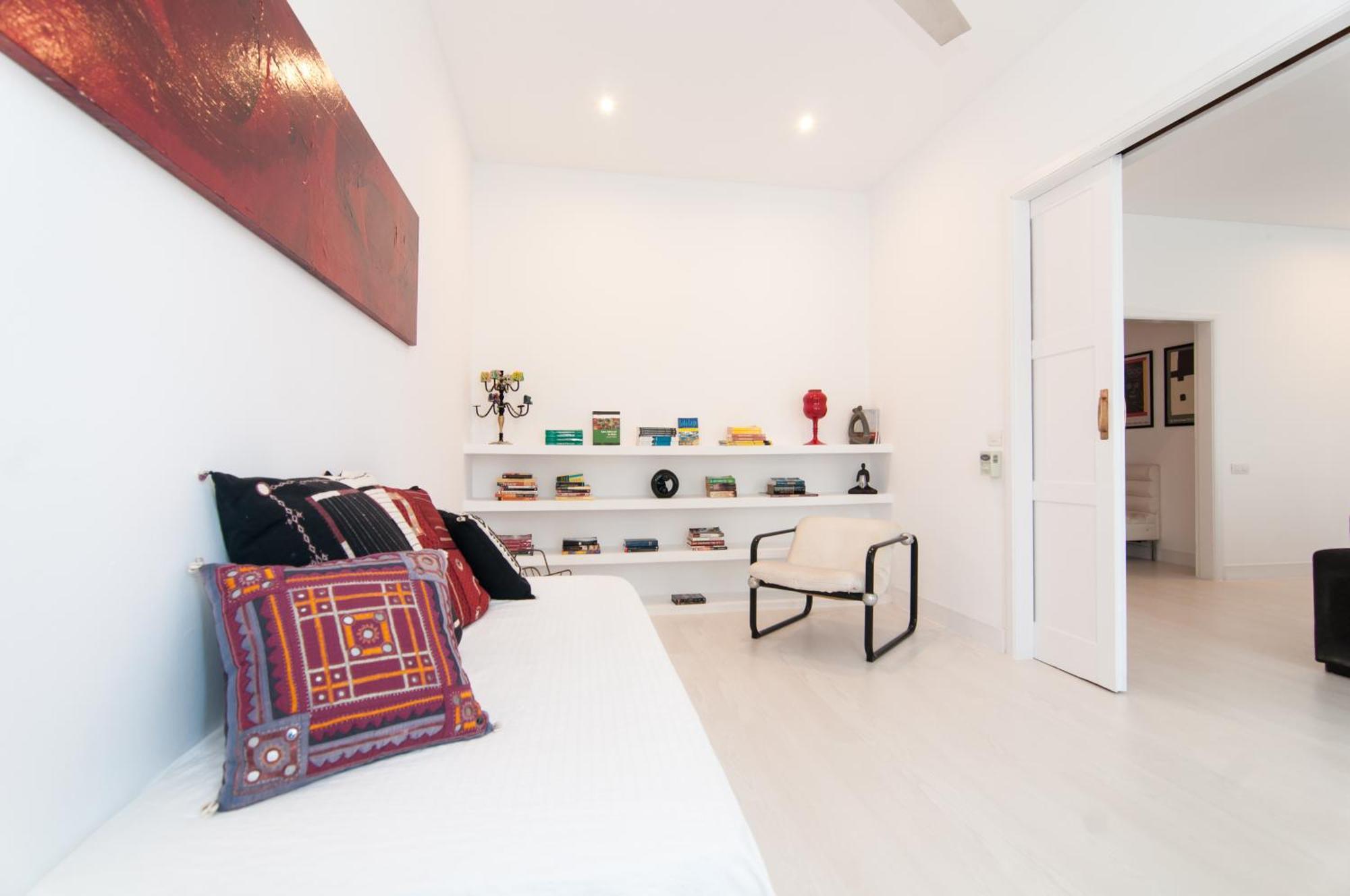 Weflating Ramblas Apartment Barcelona