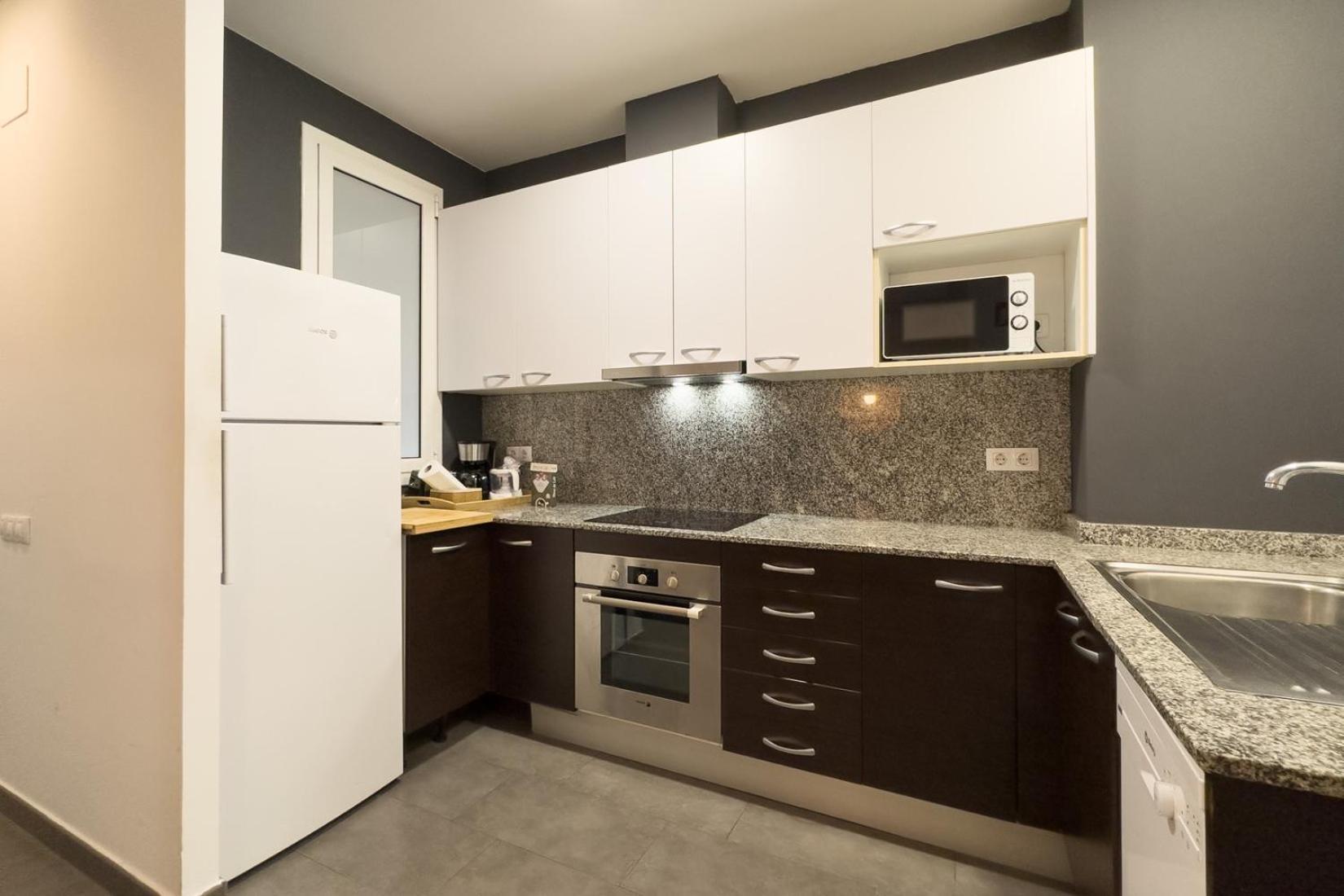 Ainb Sants Apartamento Barcelona