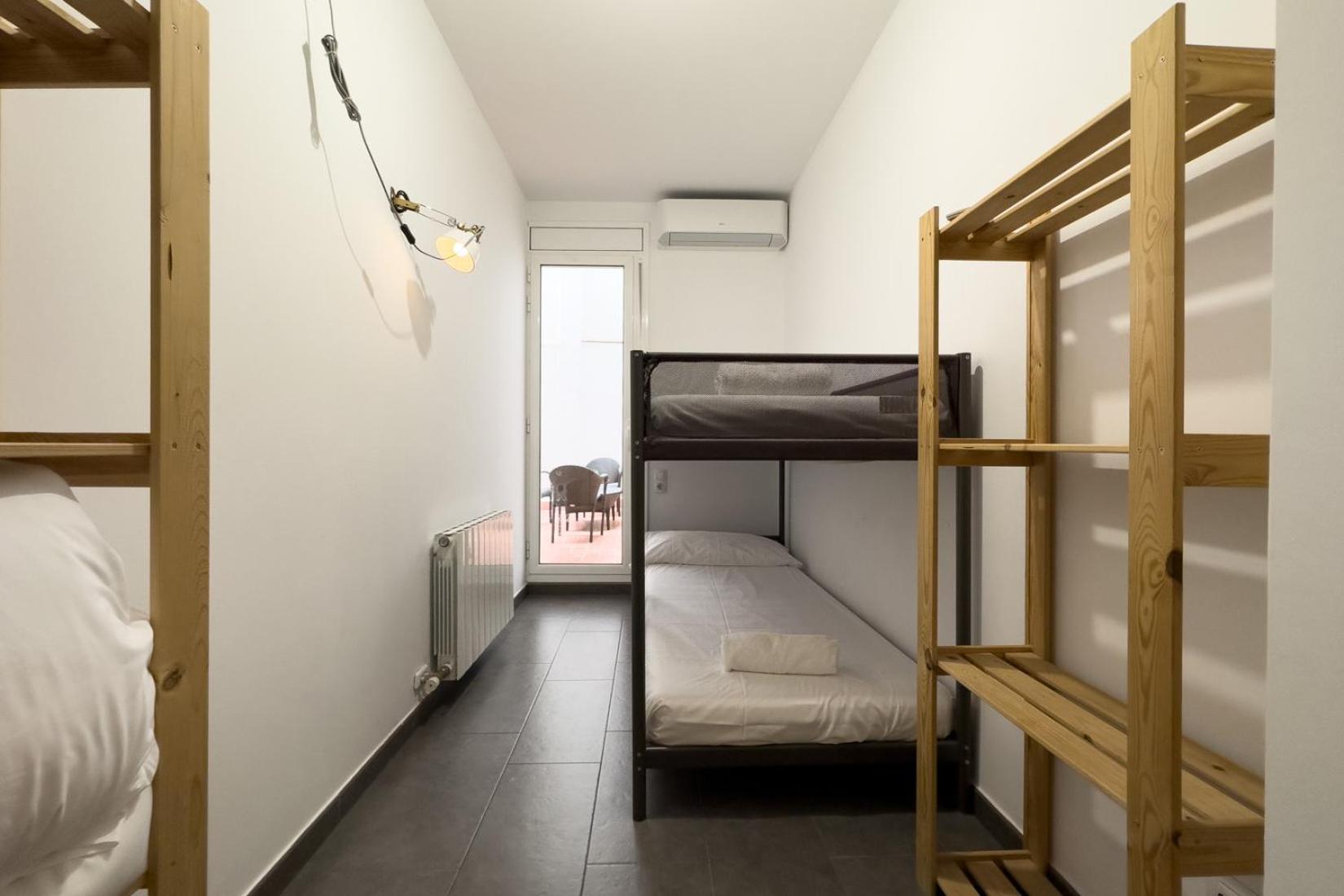 Ainb Sants Apartamento Barcelona