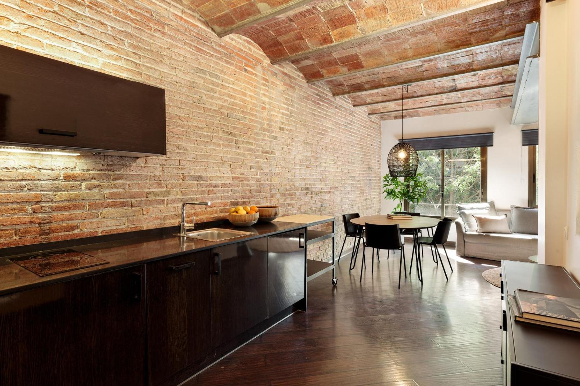 Bc0cr012v1 -valencia P1 - Urban Retreat Apartment