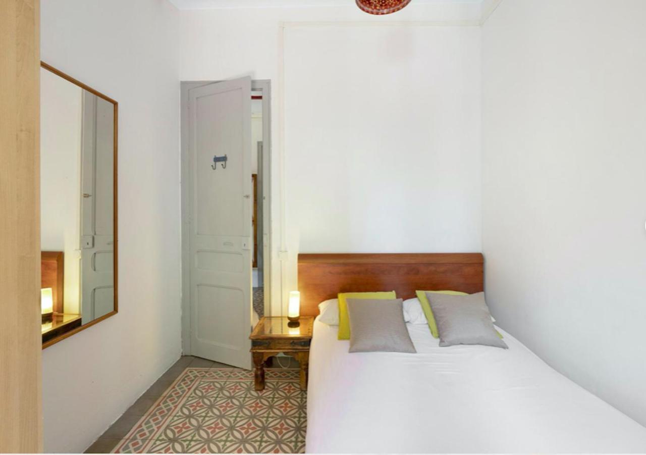 Great In Sagrada Familia With Balcony Apartamento
