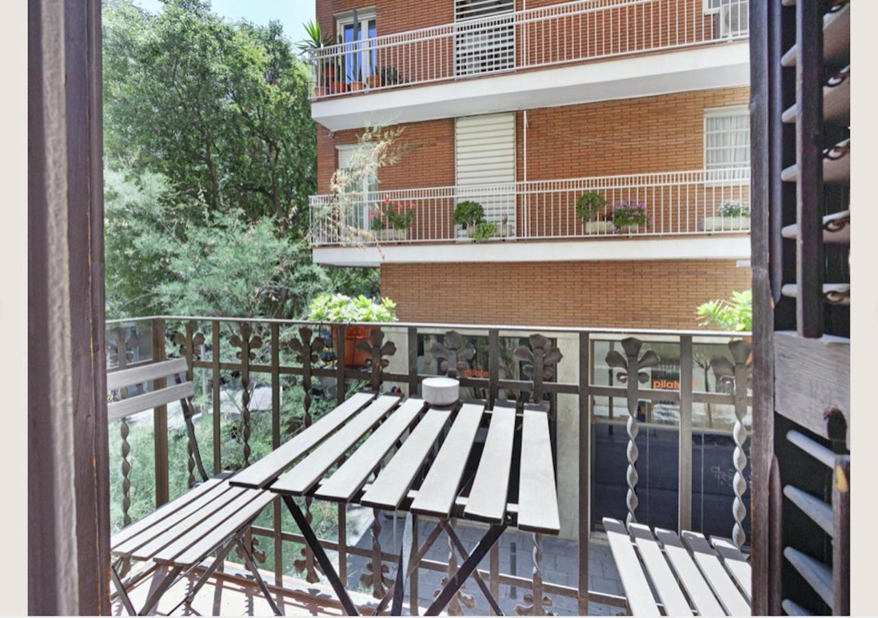 Great In Sagrada Familia With Balcony Barcelona