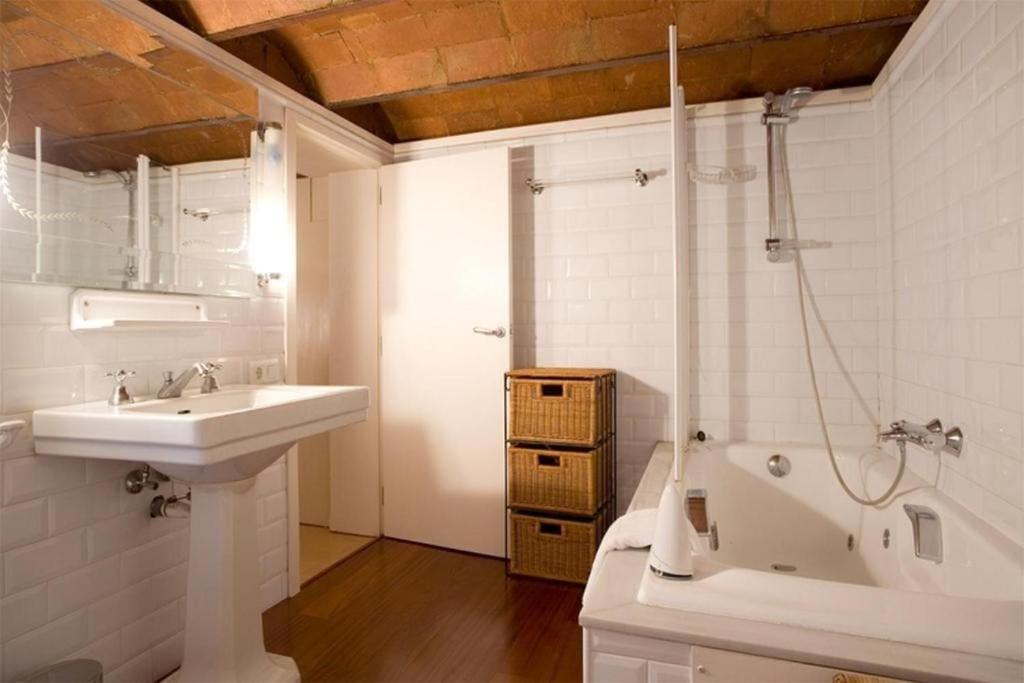 Apartamento Alcam Paseo De Gracia 44 *