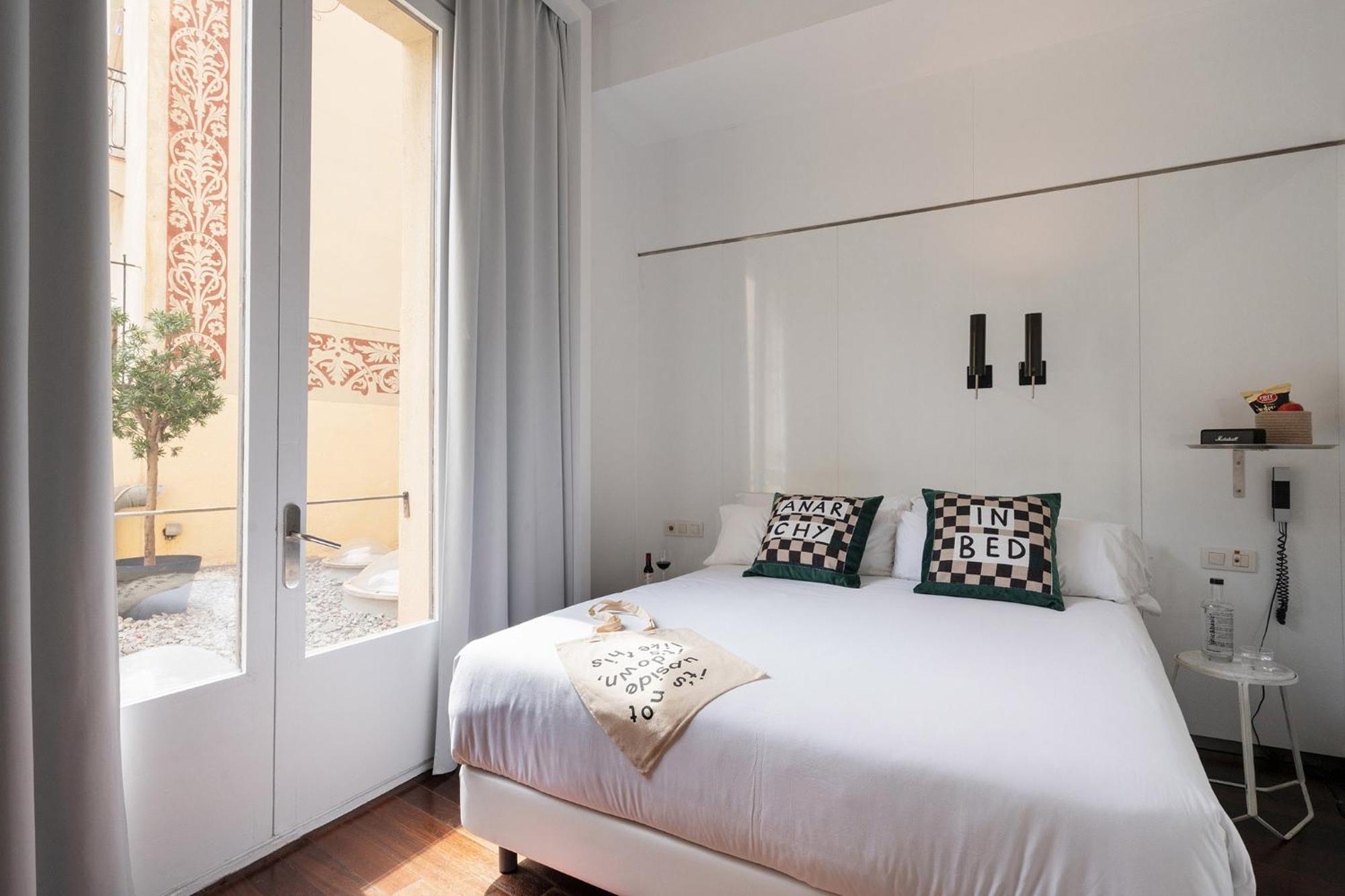 Hotel Chic & Basic Born Boutique 3*