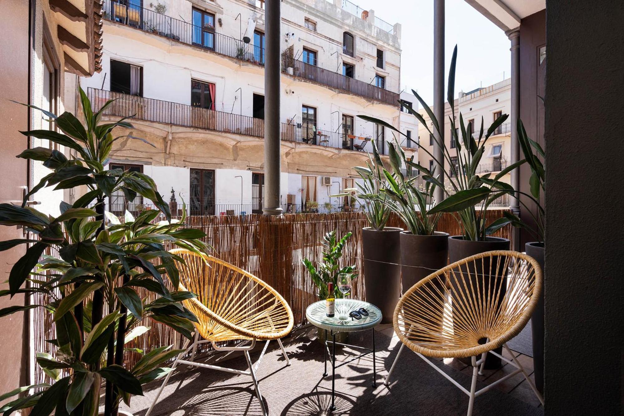 Chic & Basic Born Boutique Hotel