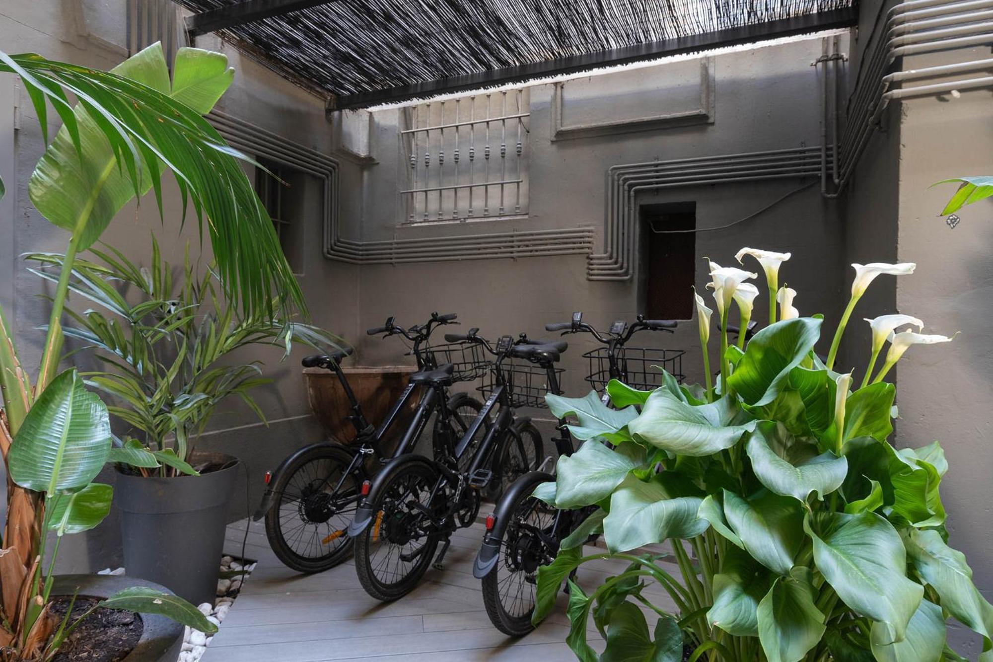 Hotel Chic & Basic Born Boutique 3*