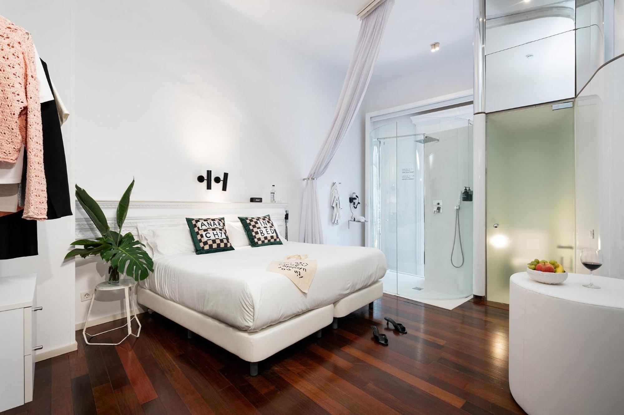 Hotel Chic & Basic Born Boutique 3*