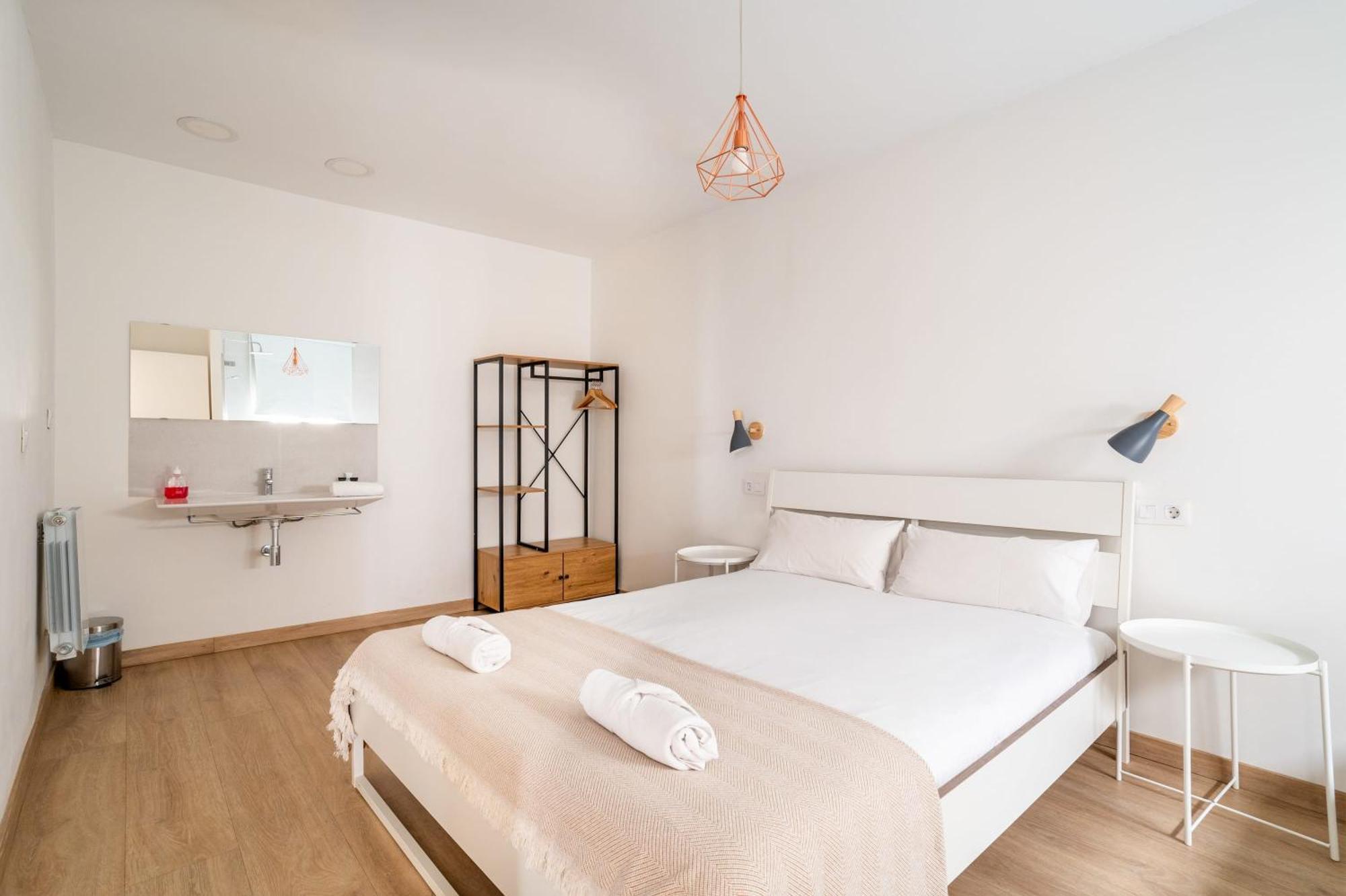 Huge&modern 4 Bedroom Next To Paseo De Gracia *