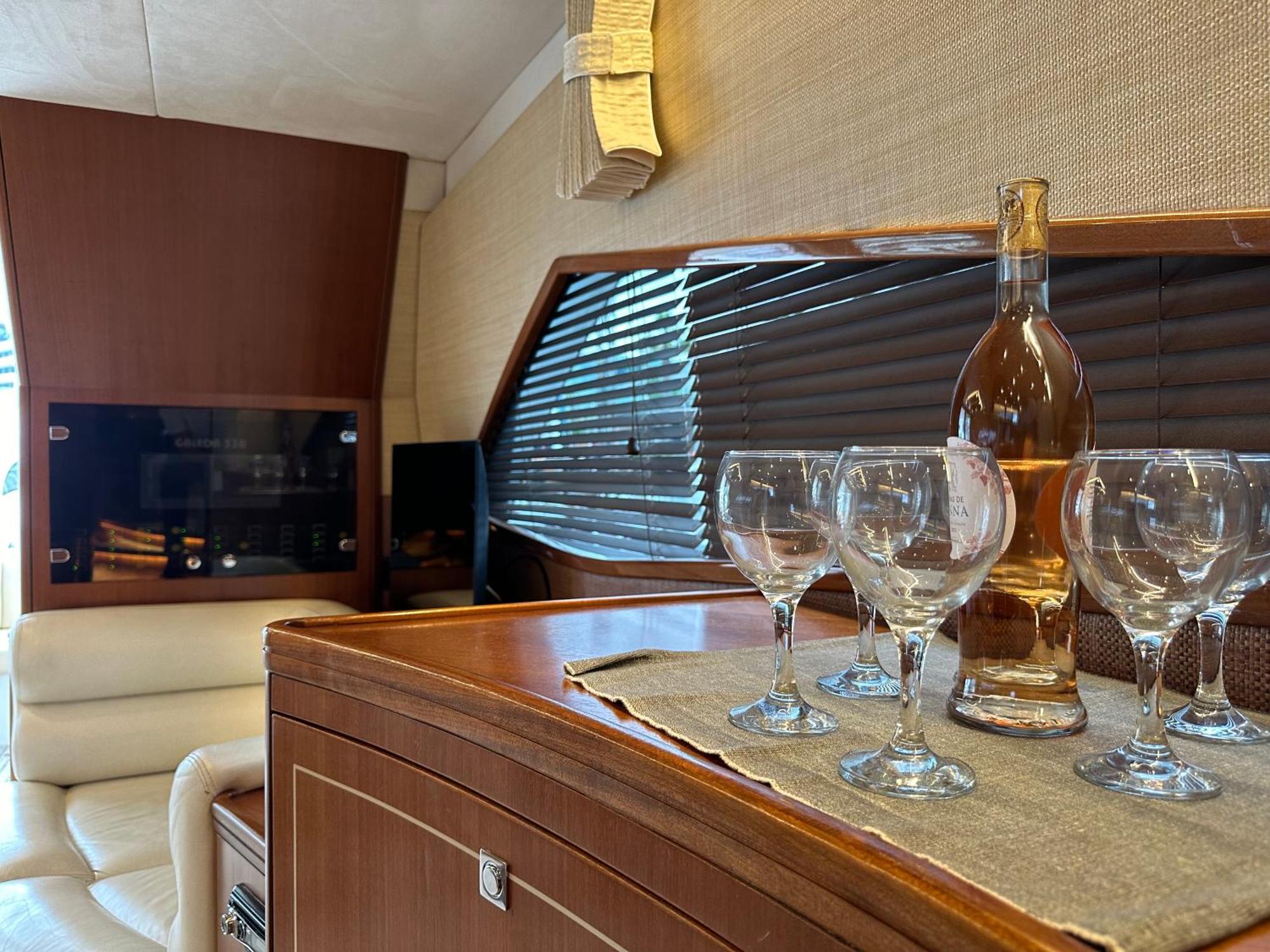 Hotel en barco Yacht Pegasus Ii Barcelona