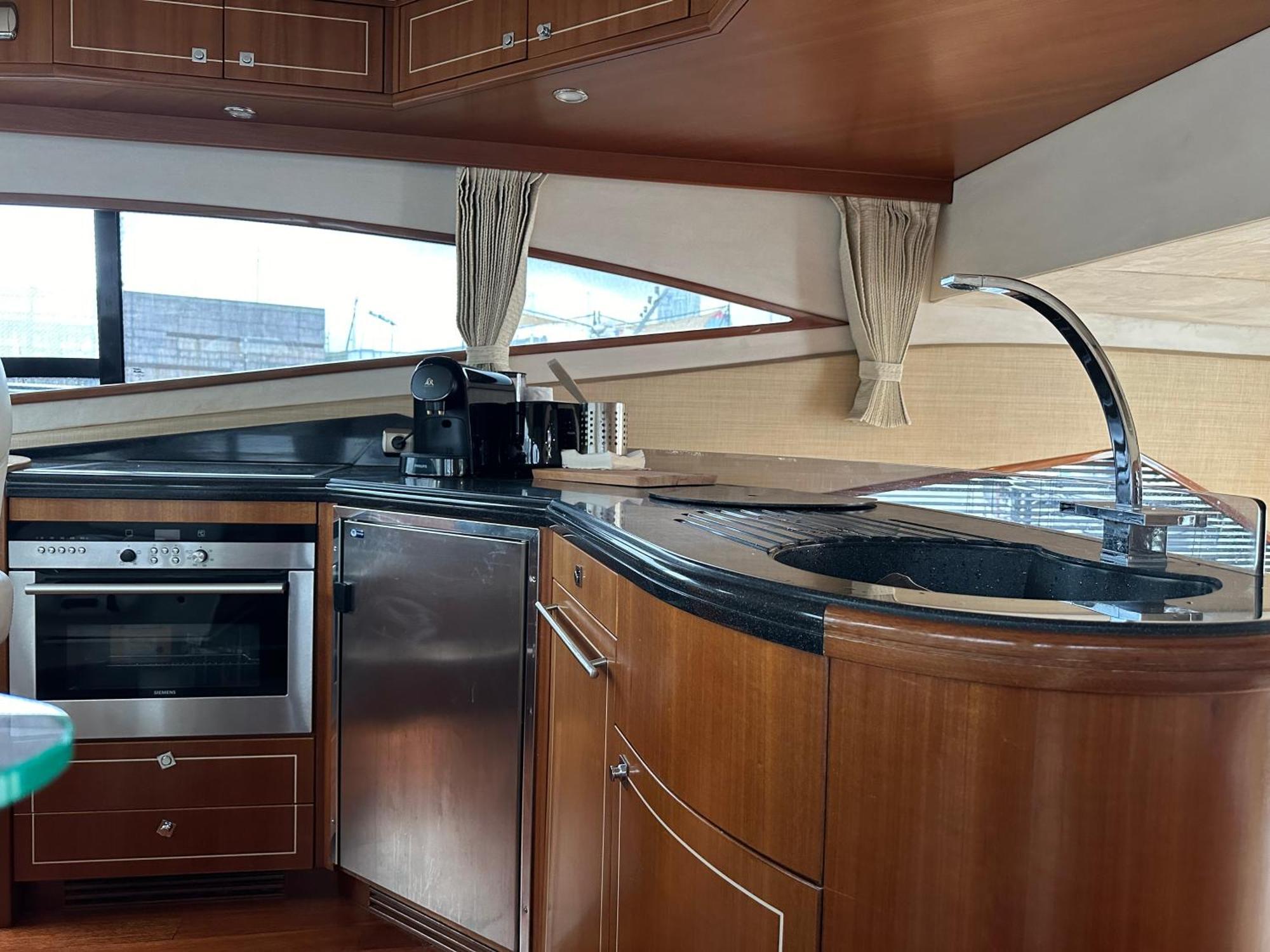 Yacht Pegasus Ii Hotel en barco *