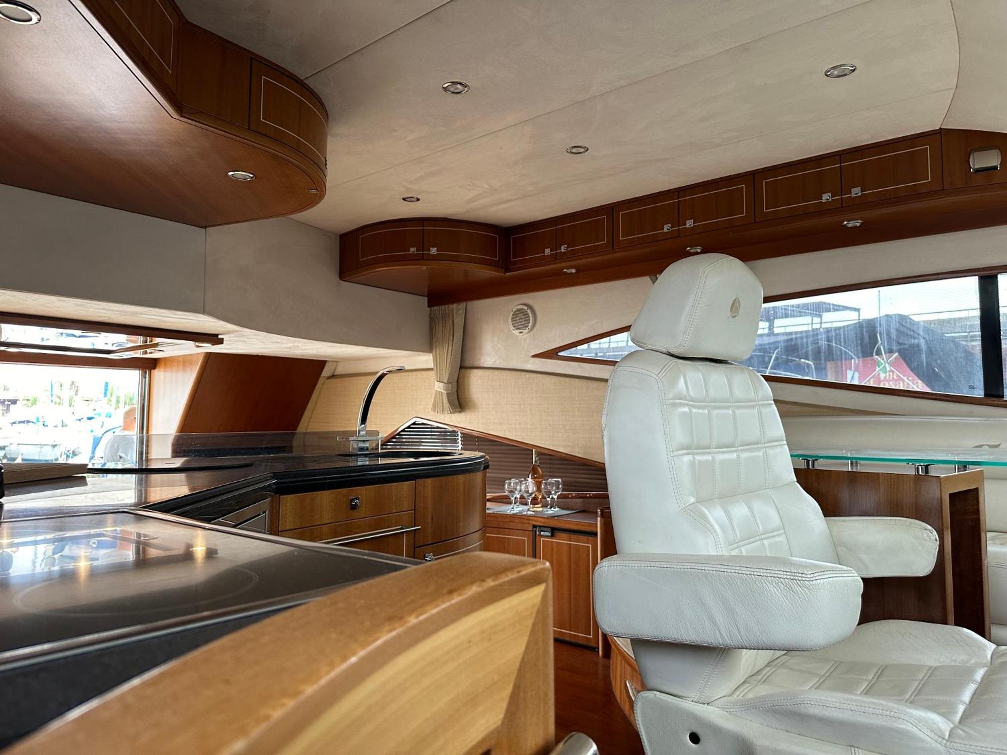 Hotel en barco Yacht Pegasus Ii Barcelona