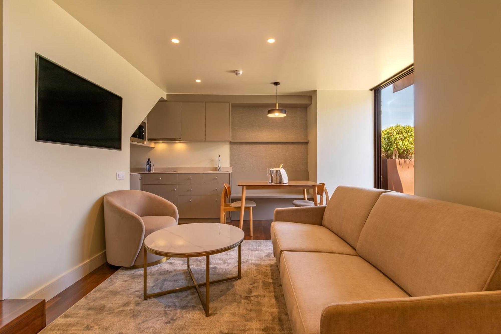 Hotel Duquesa 4*