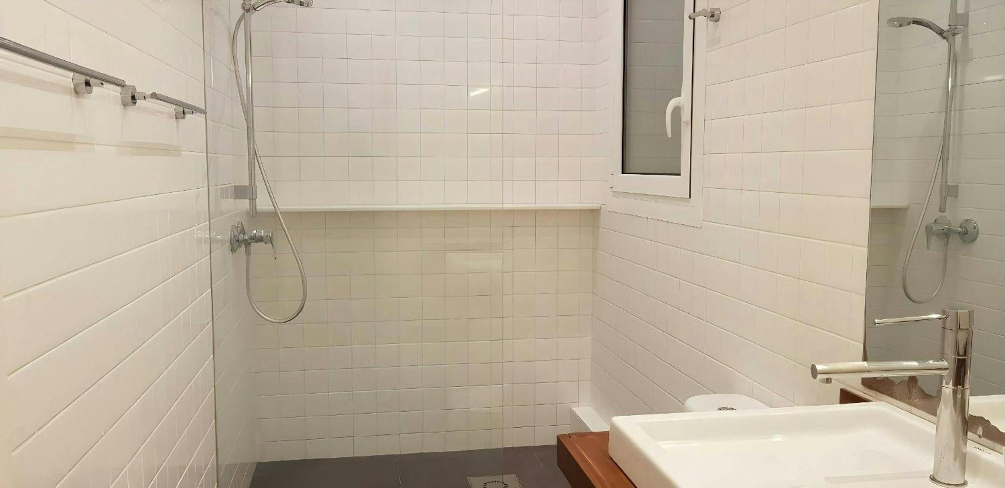 Filmoteca Sarria 1- Wifi Quiet Bright Comfi Apartamento