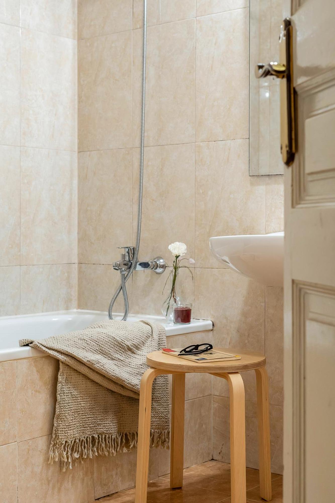 Canela Homes Lesseps Apartment Barcelona