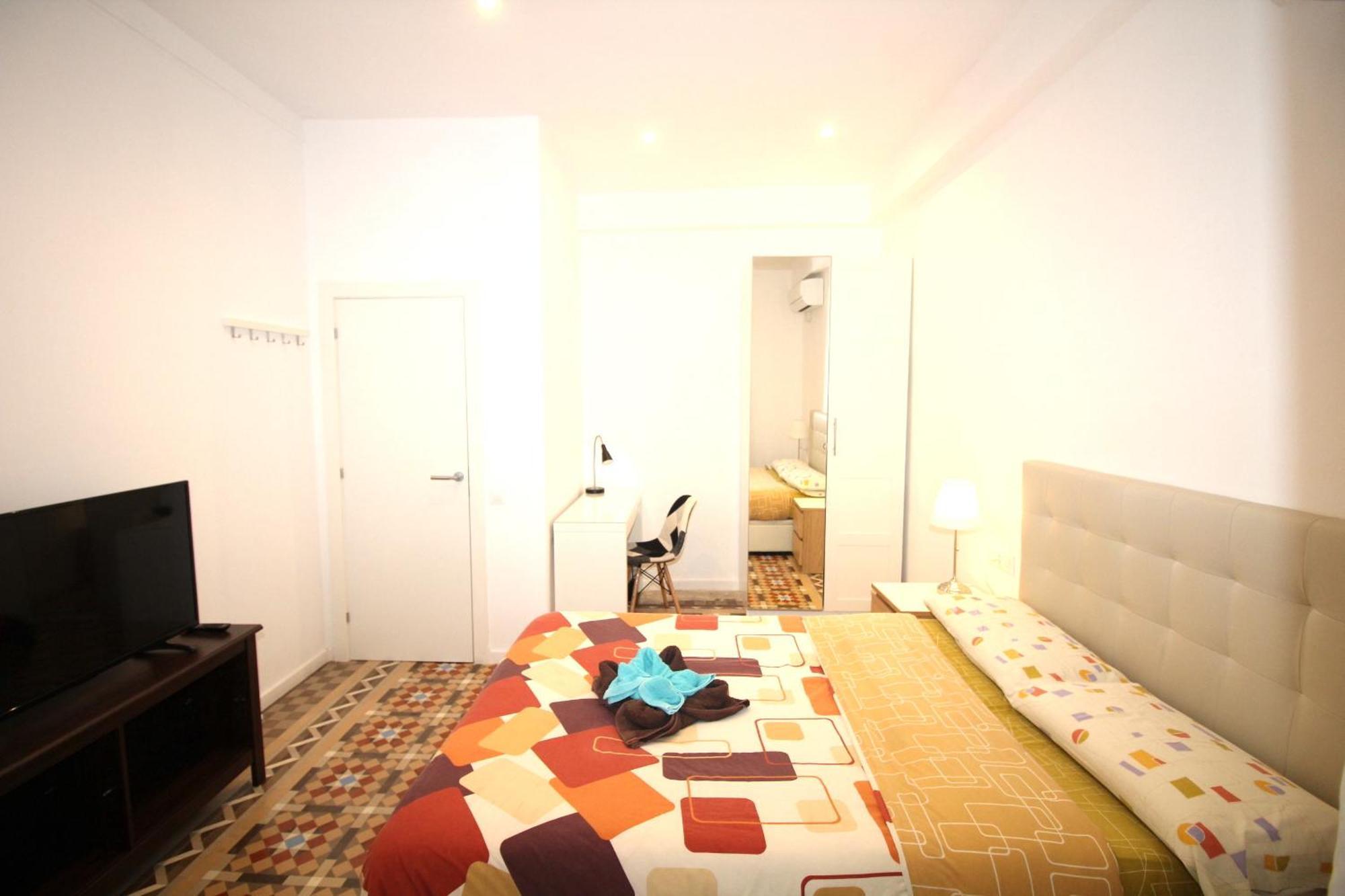 Balmes Bed & Breakfast *