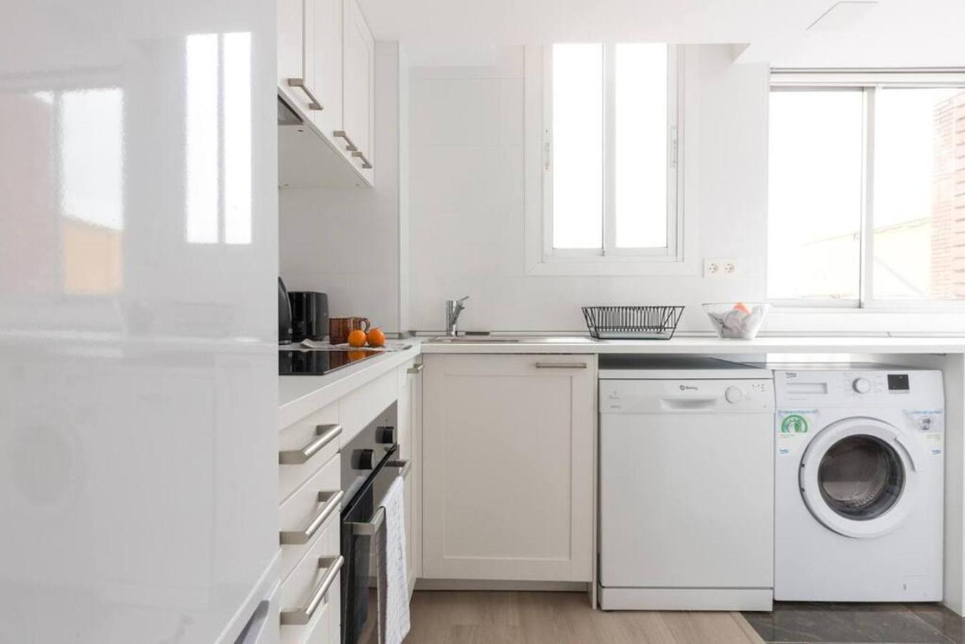 2 Bdr Penthouse In Grcia Apartment Barcelona