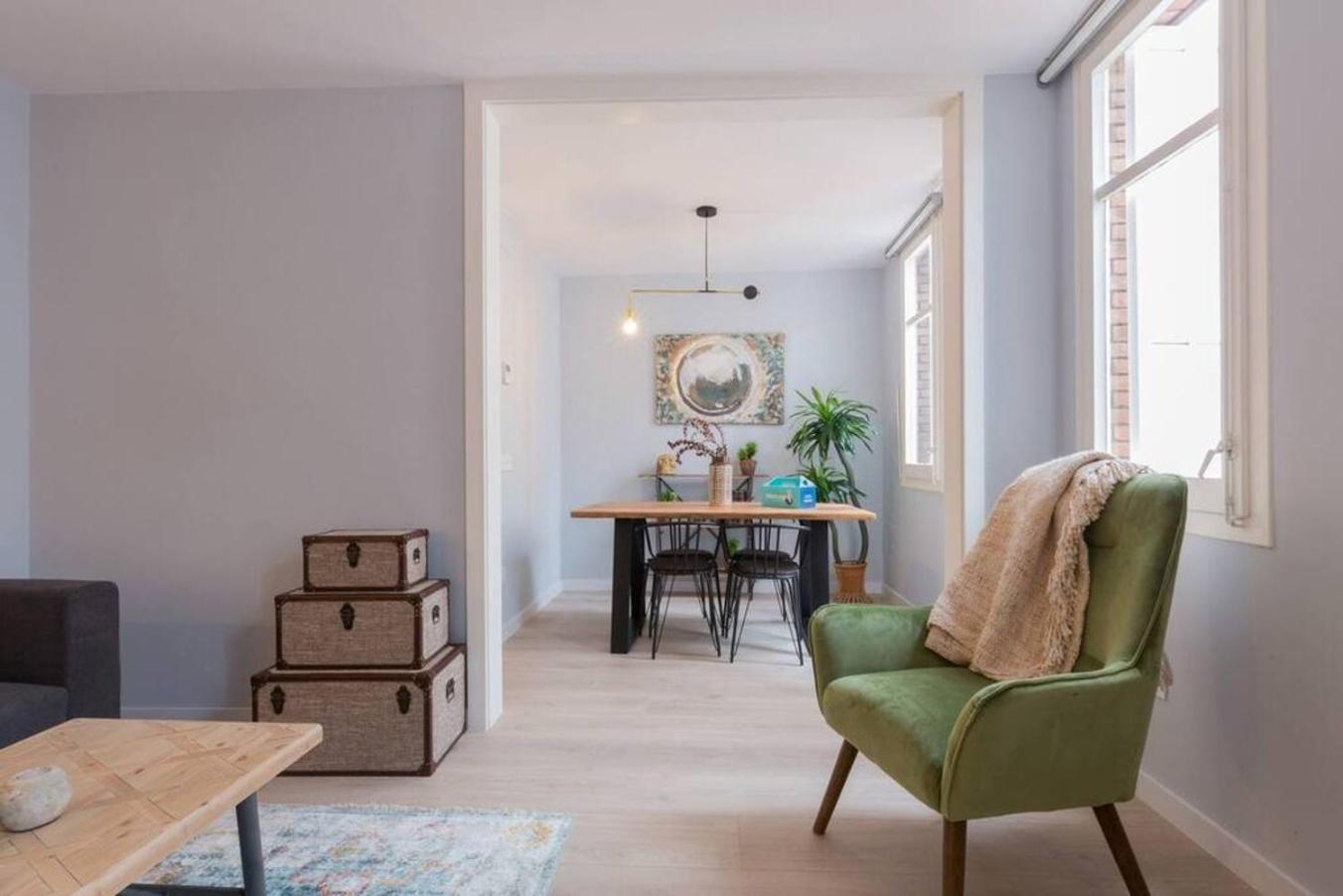 Apartment 2 Bdr Penthouse In Grcia Barcelona