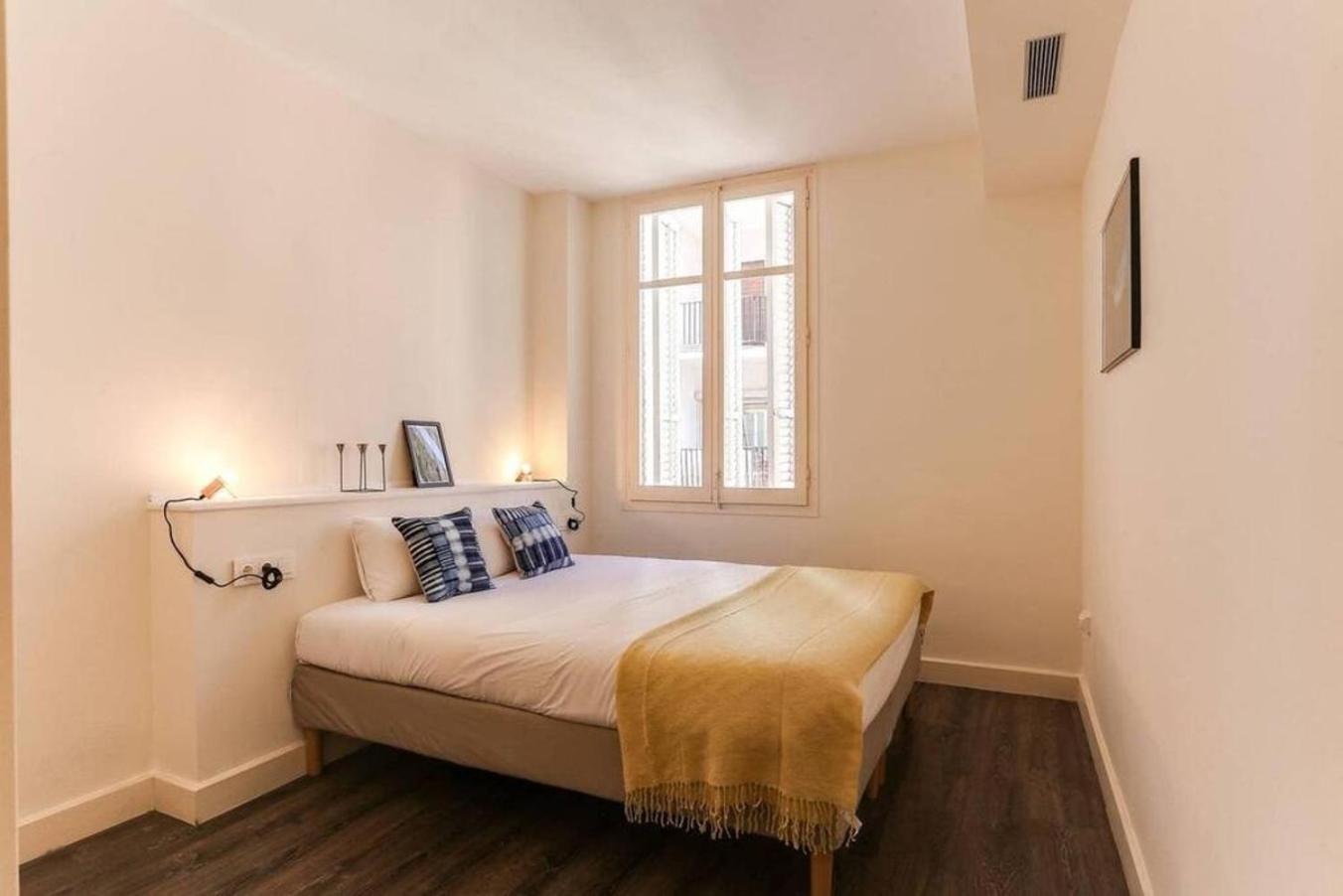 Stylish 2 Bdr In Trendy Gracia Apartamento Barcelona