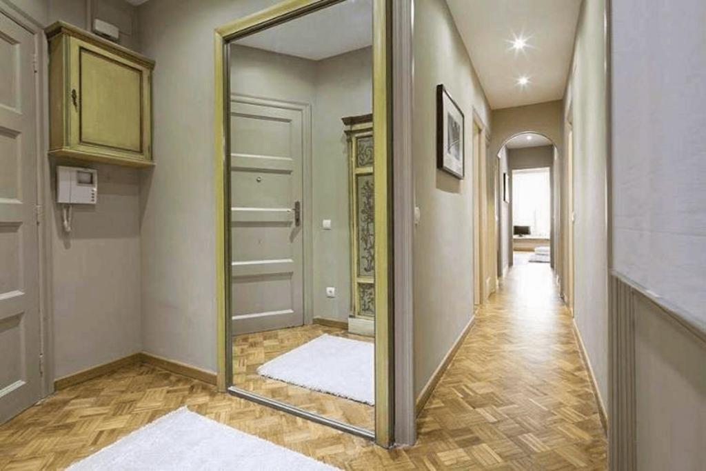Apartamento U-nique Gran Via V *