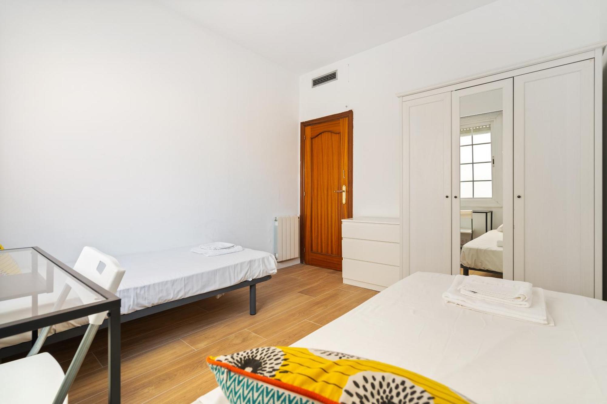 Apartamento Chic 3br Retreat With Private Terrace