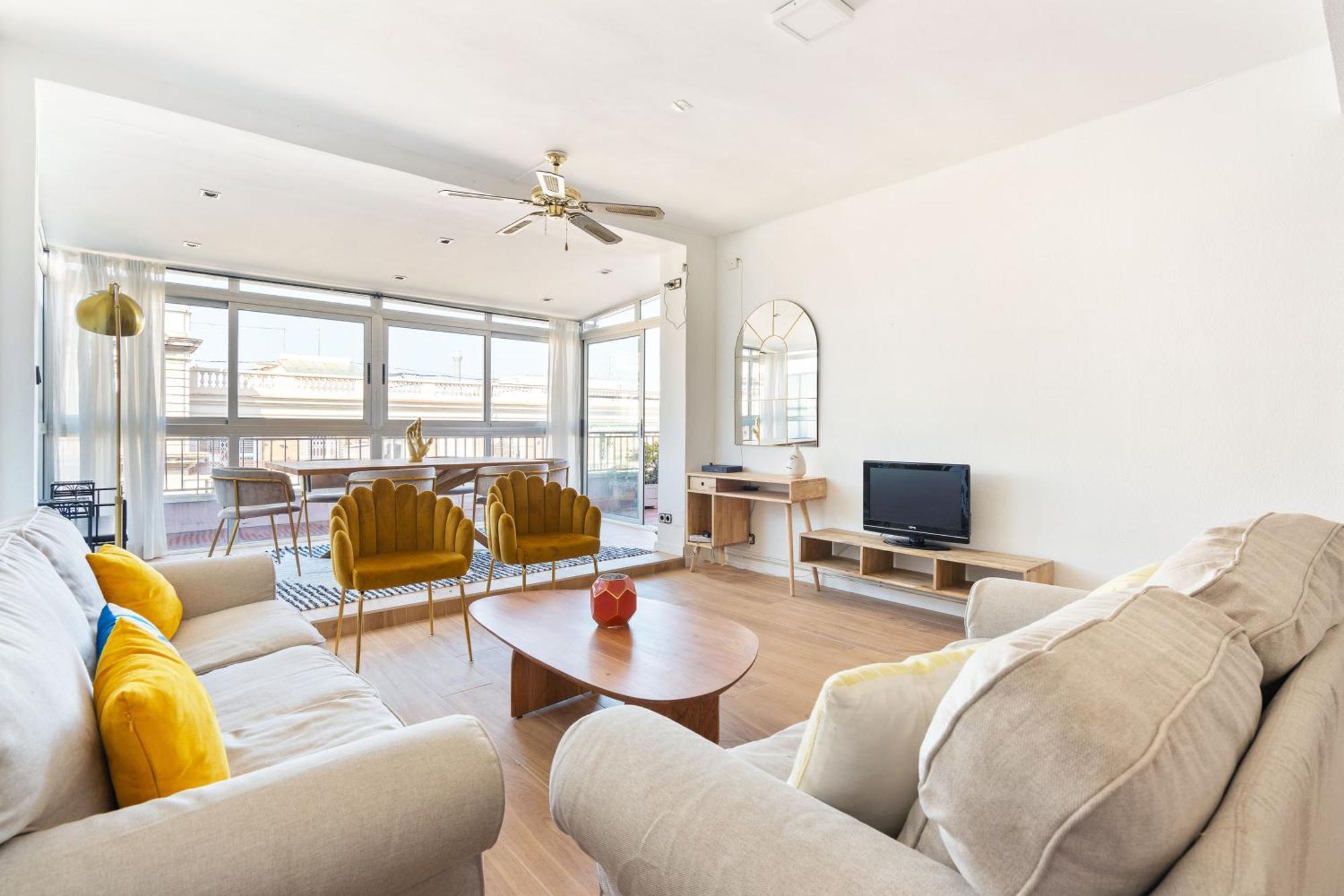 Chic 3br Retreat With Private Terrace * Barcelona