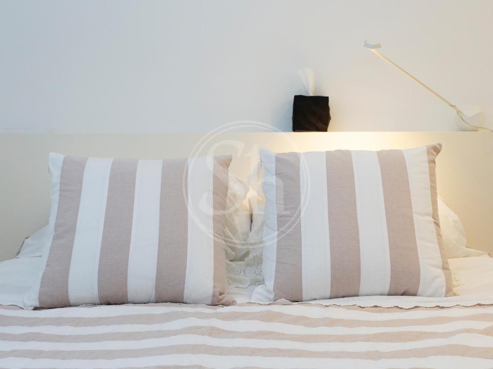 Con Terraza Junto A Paseo De Gracia Apartamento *