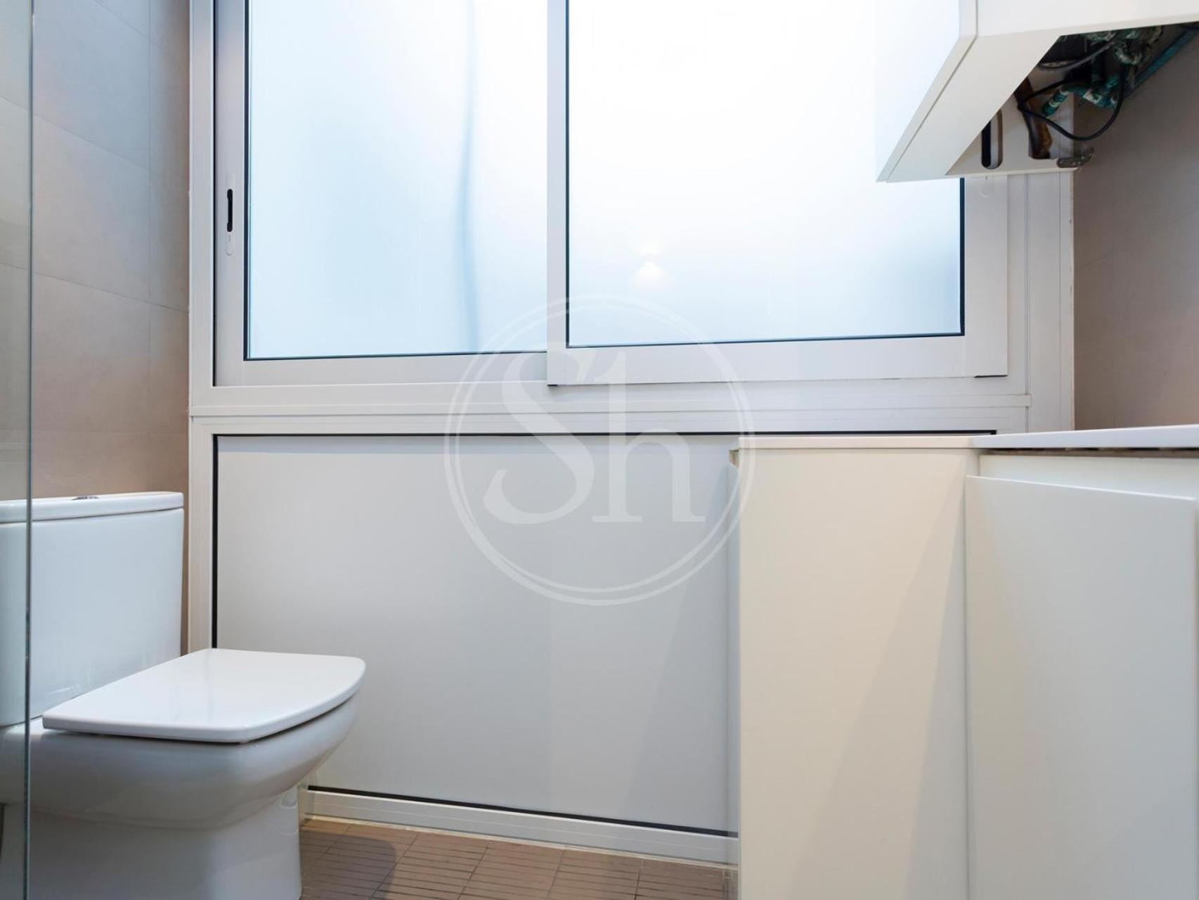 Con Terraza Junto A Paseo De Gracia Apartamento Barcelona
