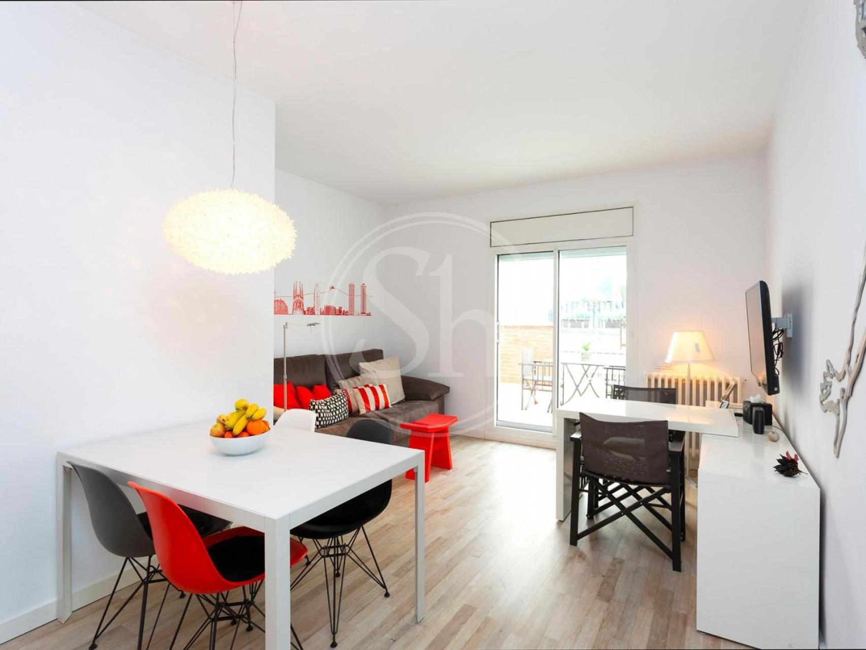 Con Terraza Junto A Paseo De Gracia Apartamento Barcelona