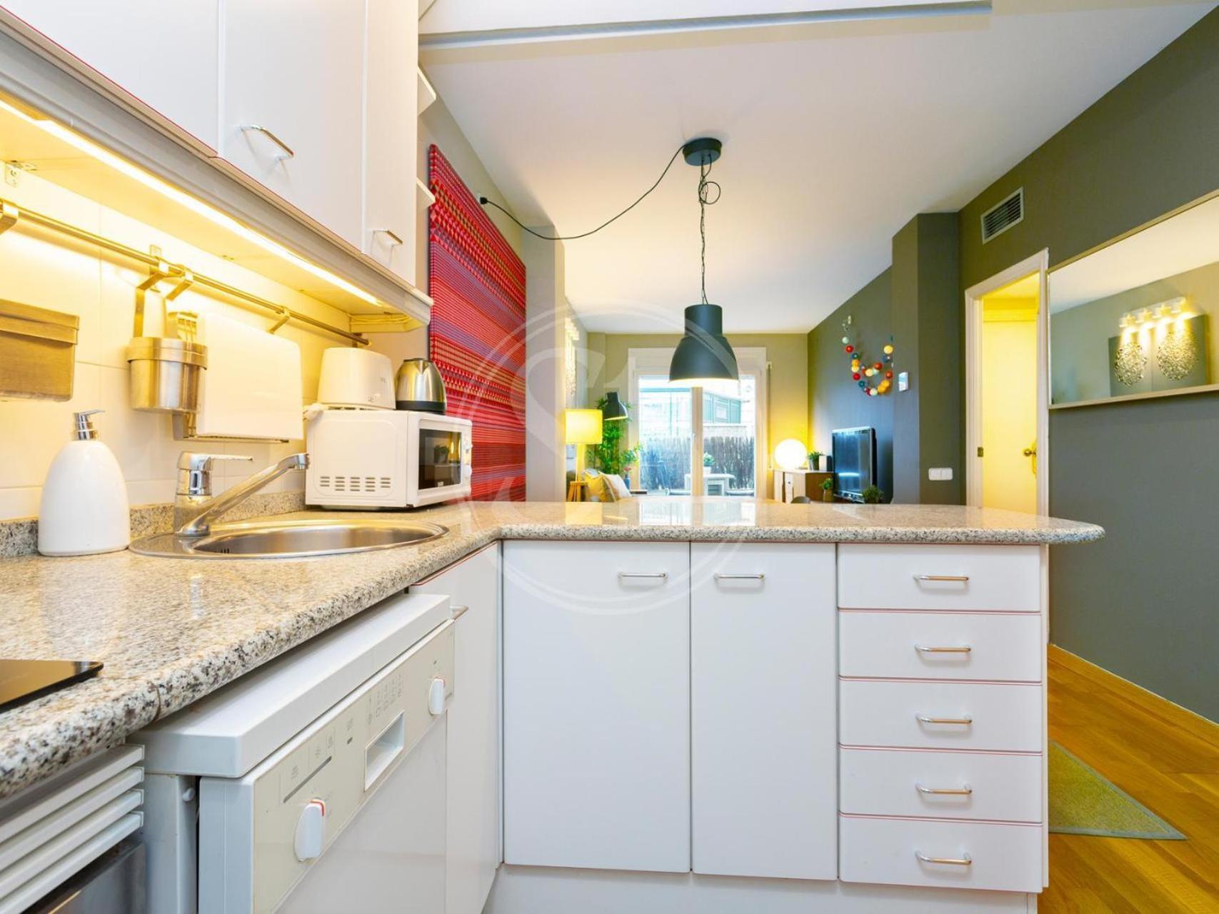 Bonito En Gracia Apartamento