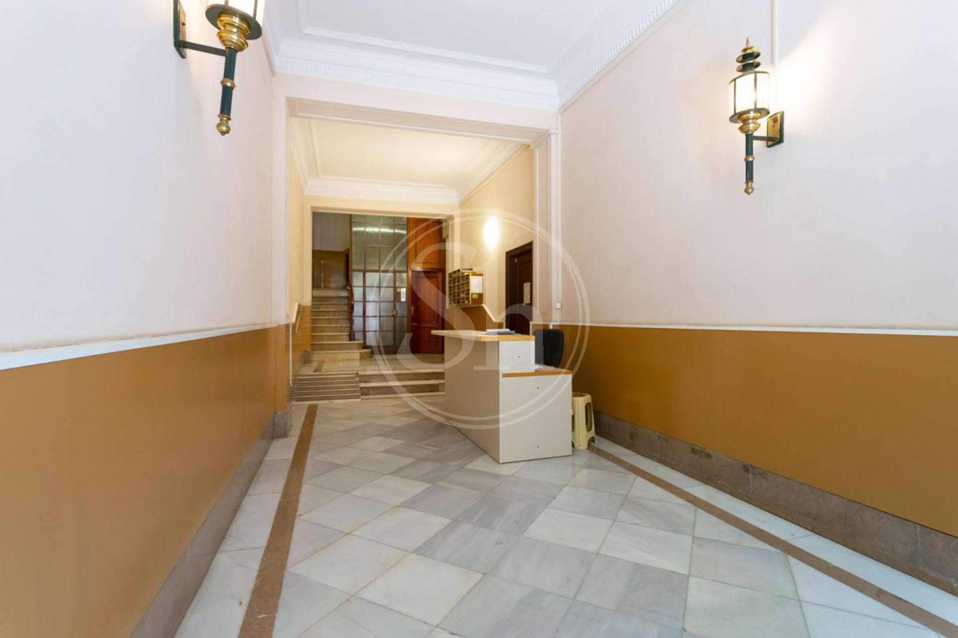 Comodo 5 Apartamento *