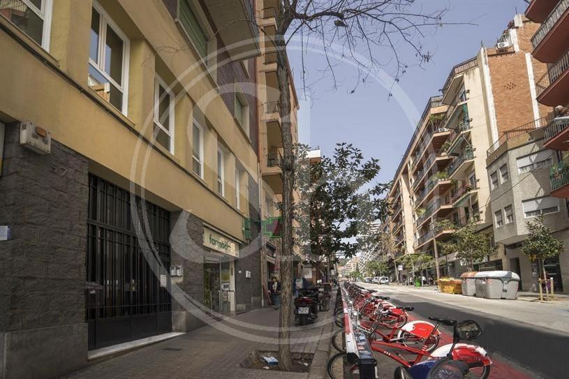 Bonito Cerca Del Parc Gueell Barcelona