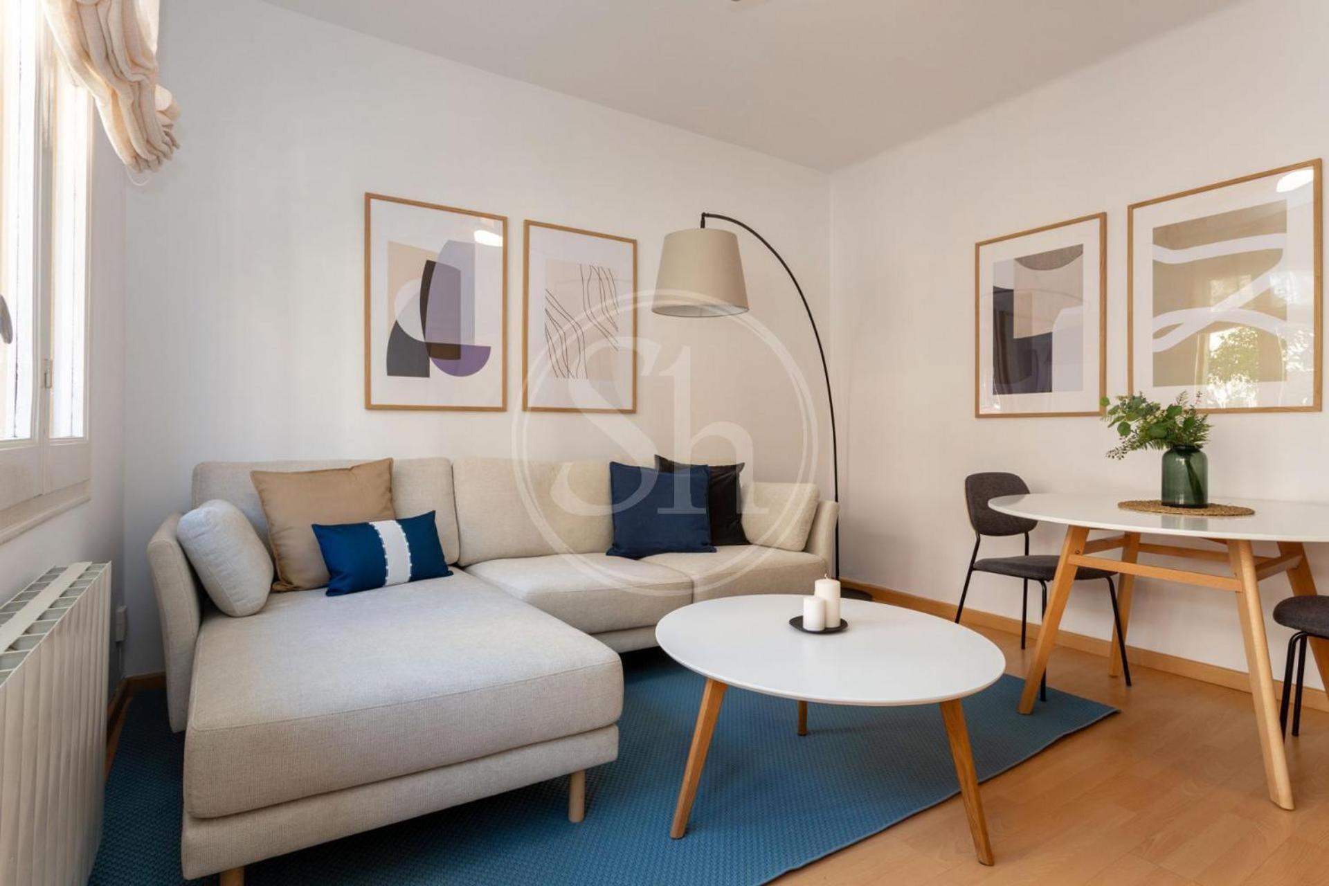 Apartamento Comodo En Gracia *