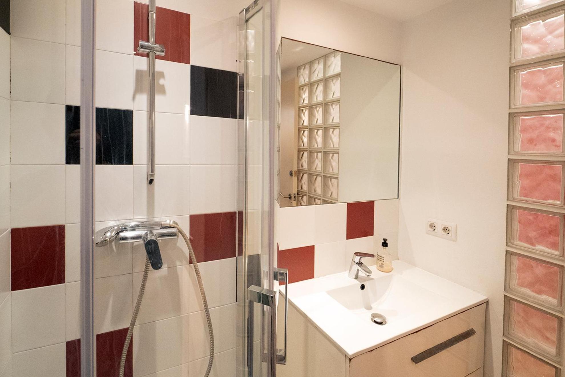 Apartamento In Sants *