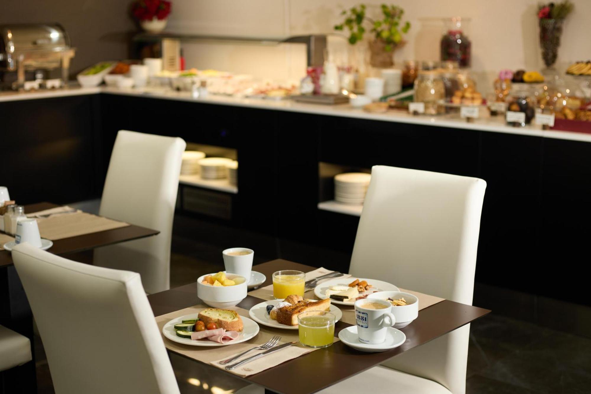 1881 Gran Rosellon Hotel 4*