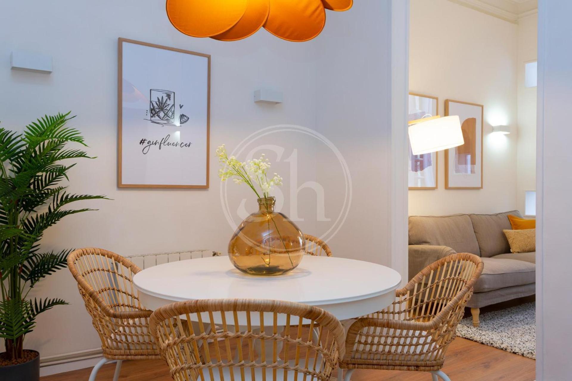 Comodo Piso En Eixample Apartment *