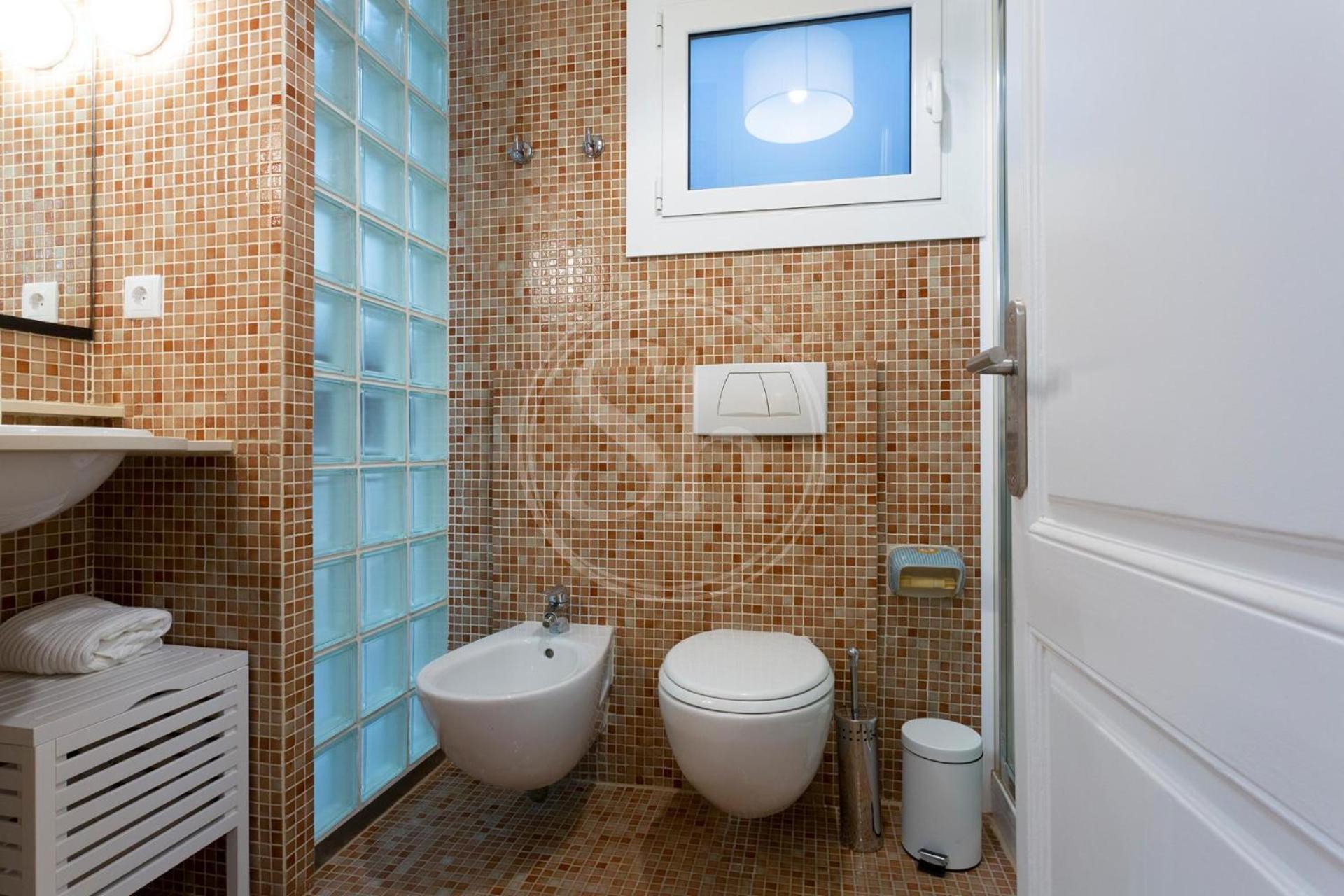 Apartment Comodo Piso En Eixample Barcelona