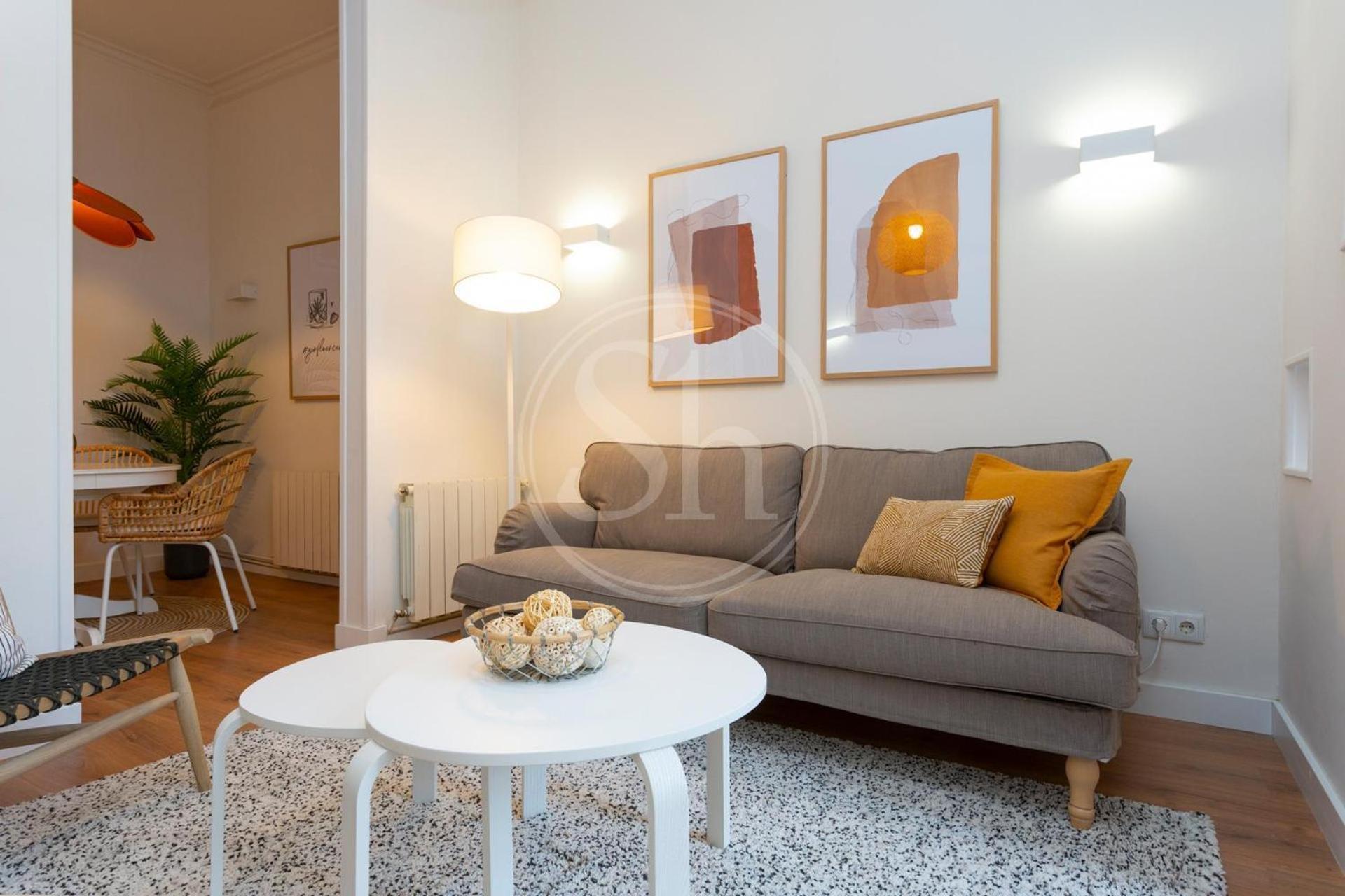 Apartment Comodo Piso En Eixample Barcelona