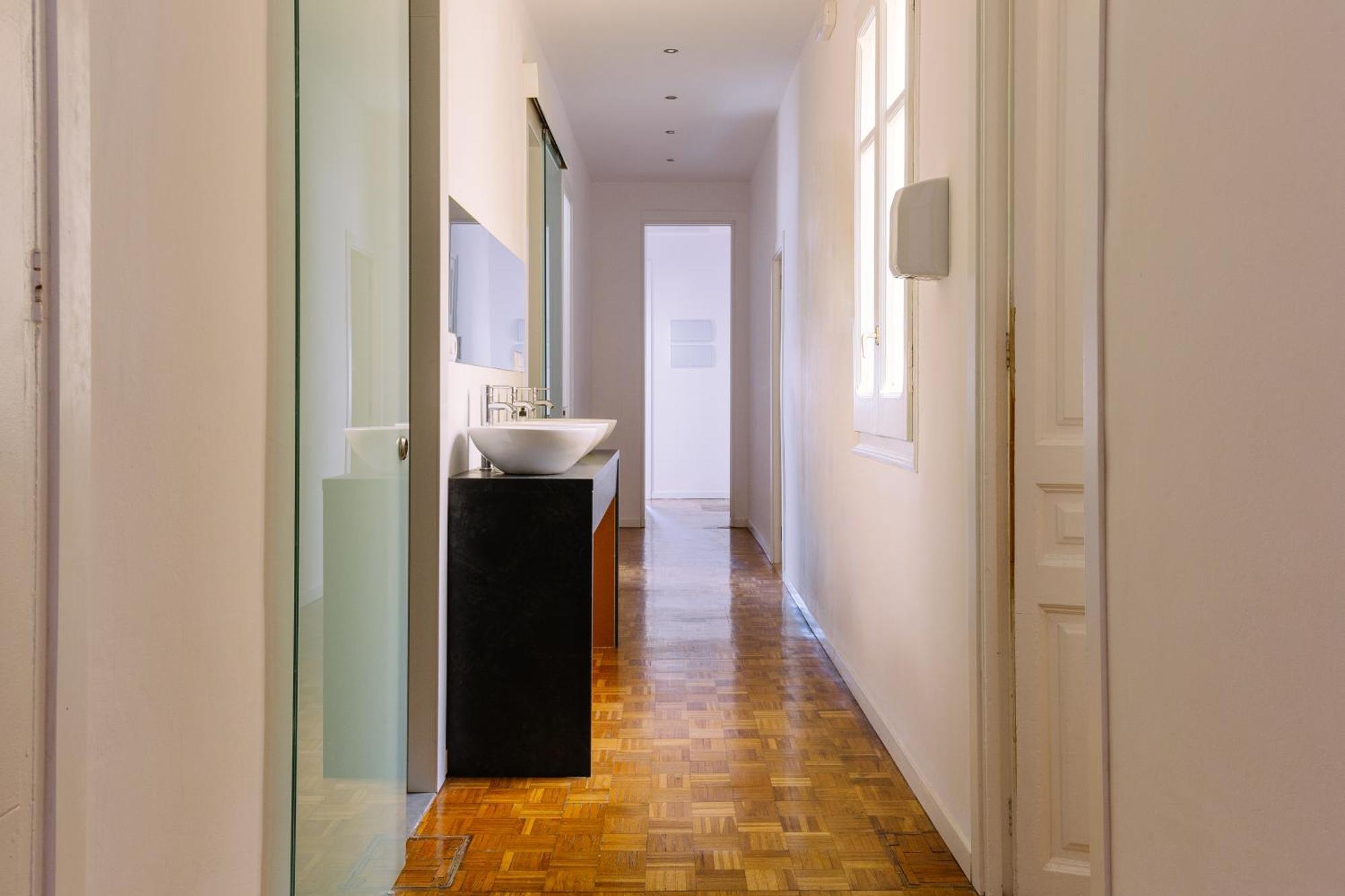 Balmes Private Hostal