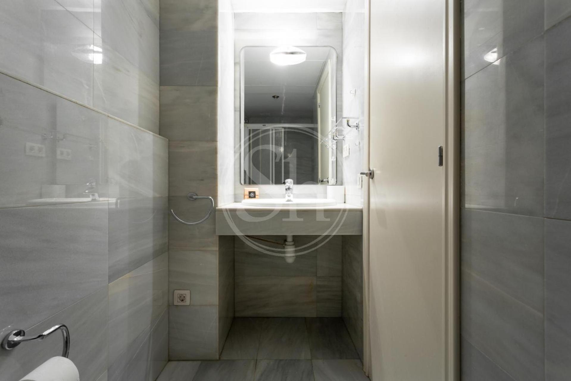 Apartamento Comodo En Rambla Cataluna *