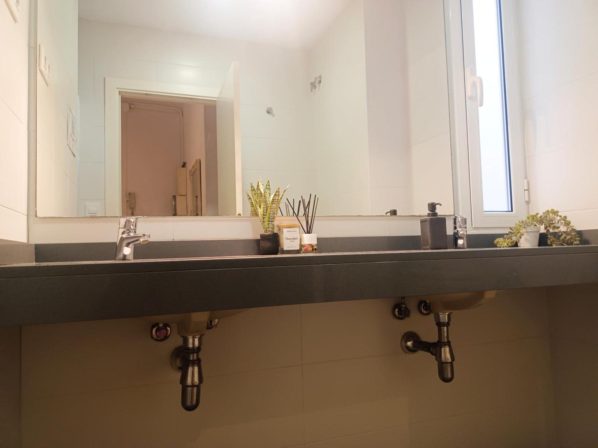 Private By El Born Hostal