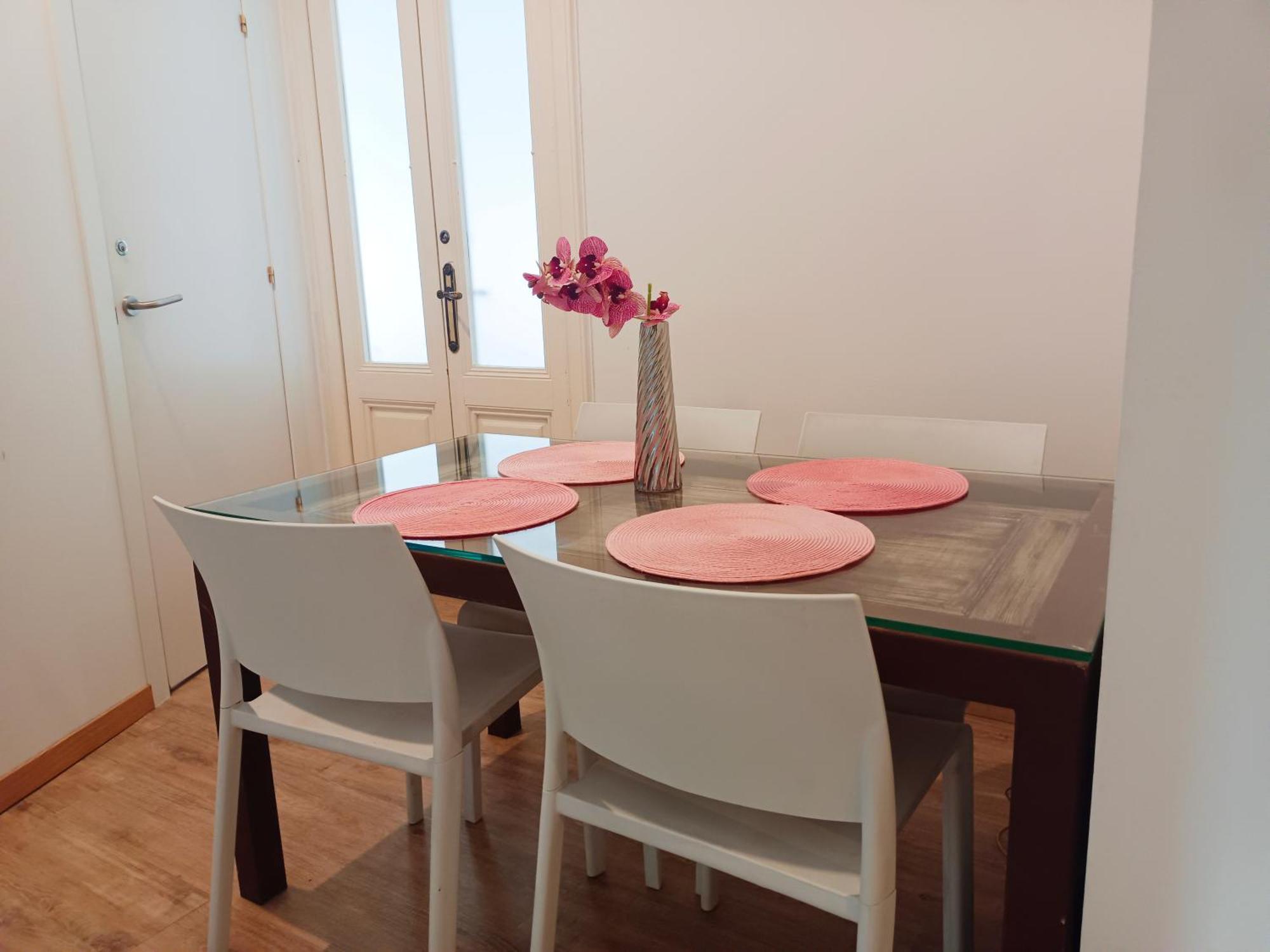 Hostal Private By El Born *