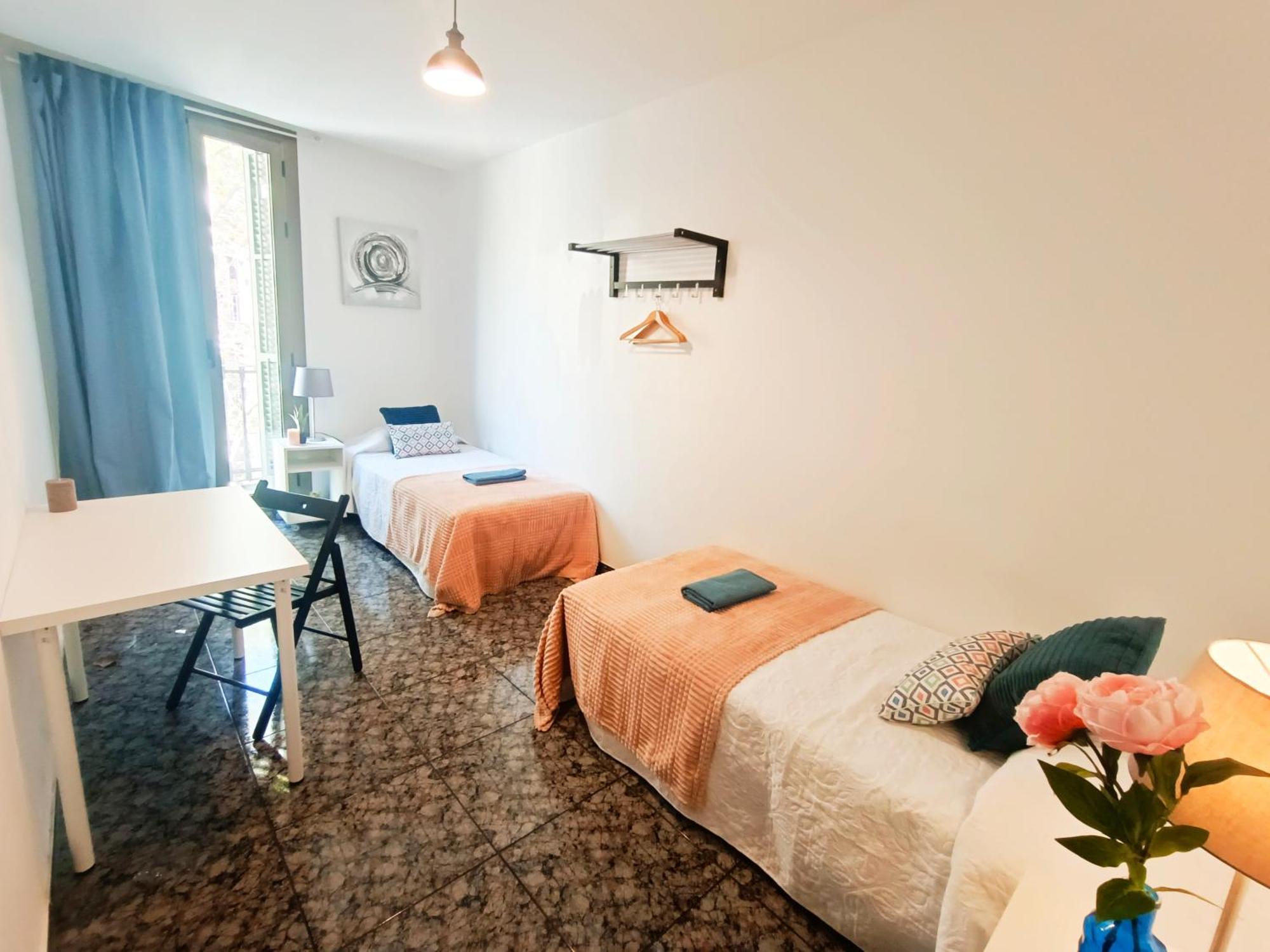 Private At Plaza Urquinaona Hostal Barcelona