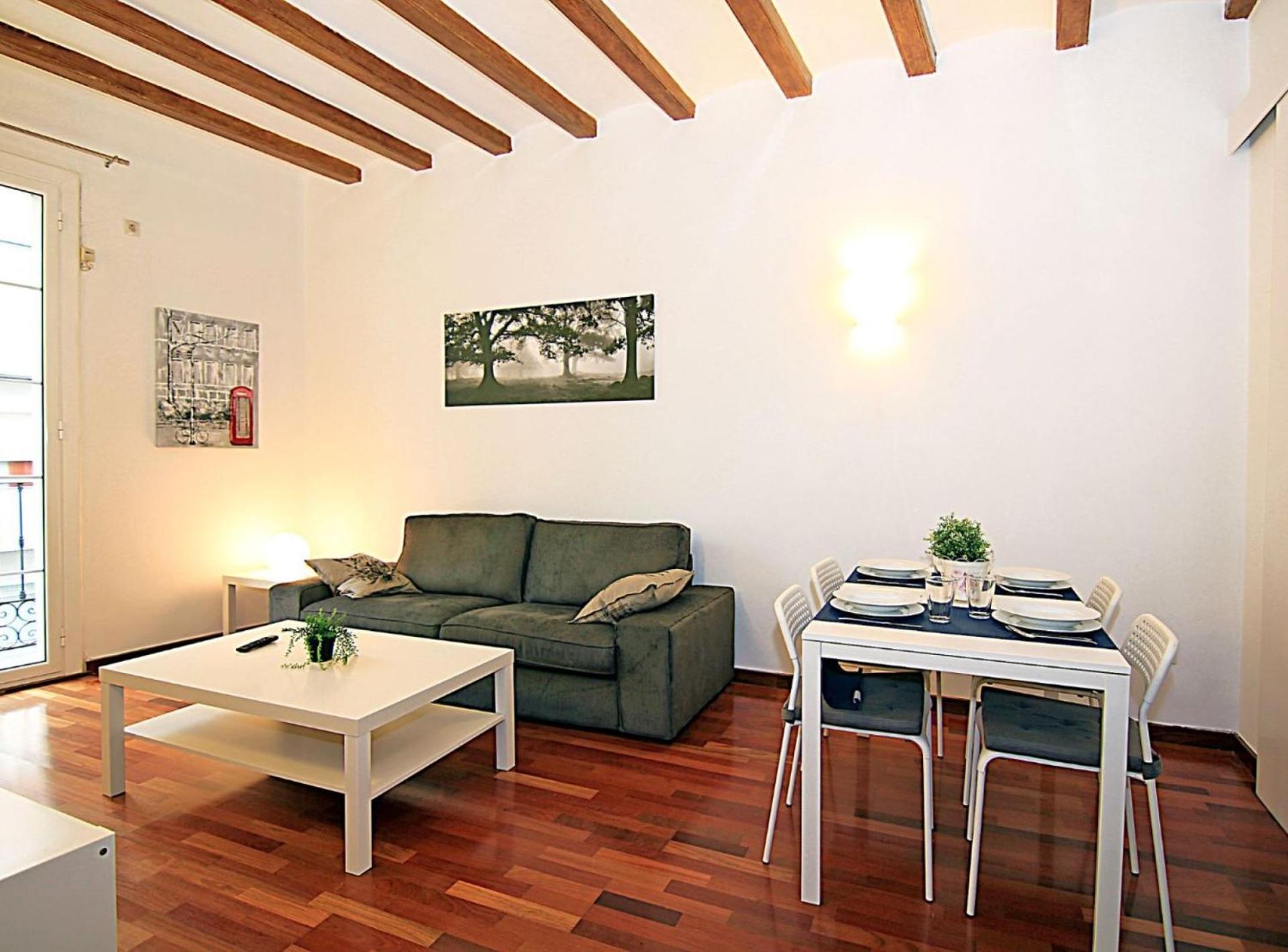 Apartment Muntanya - Apt With Private Balcony Sagrada Familia *