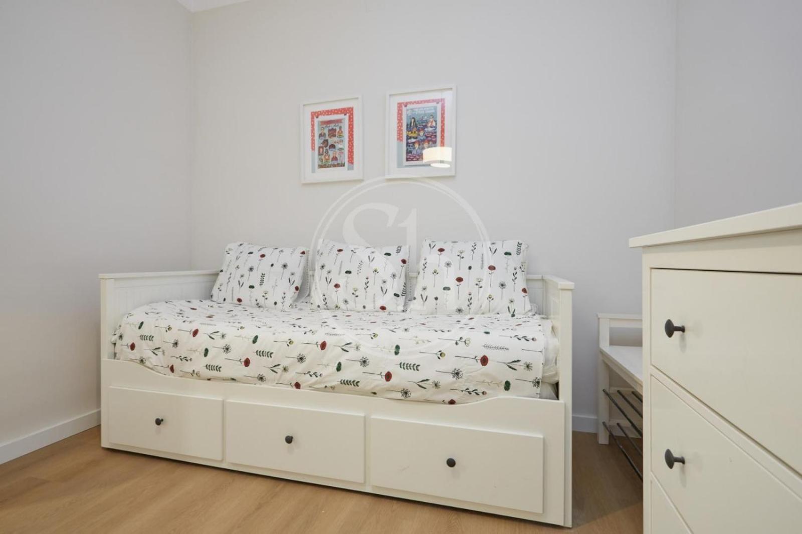 Double Bedroom Men Only Exaimple Barcelona